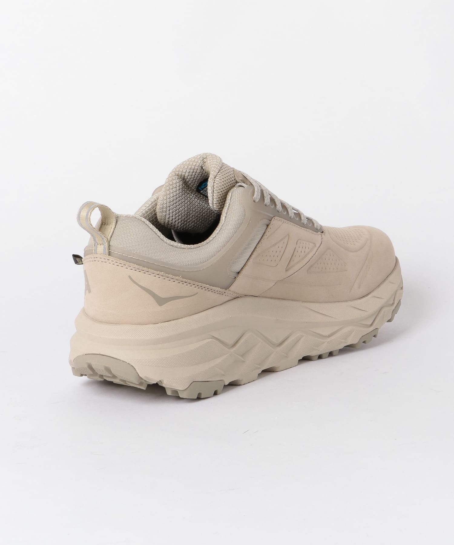 hoka challenger low tan