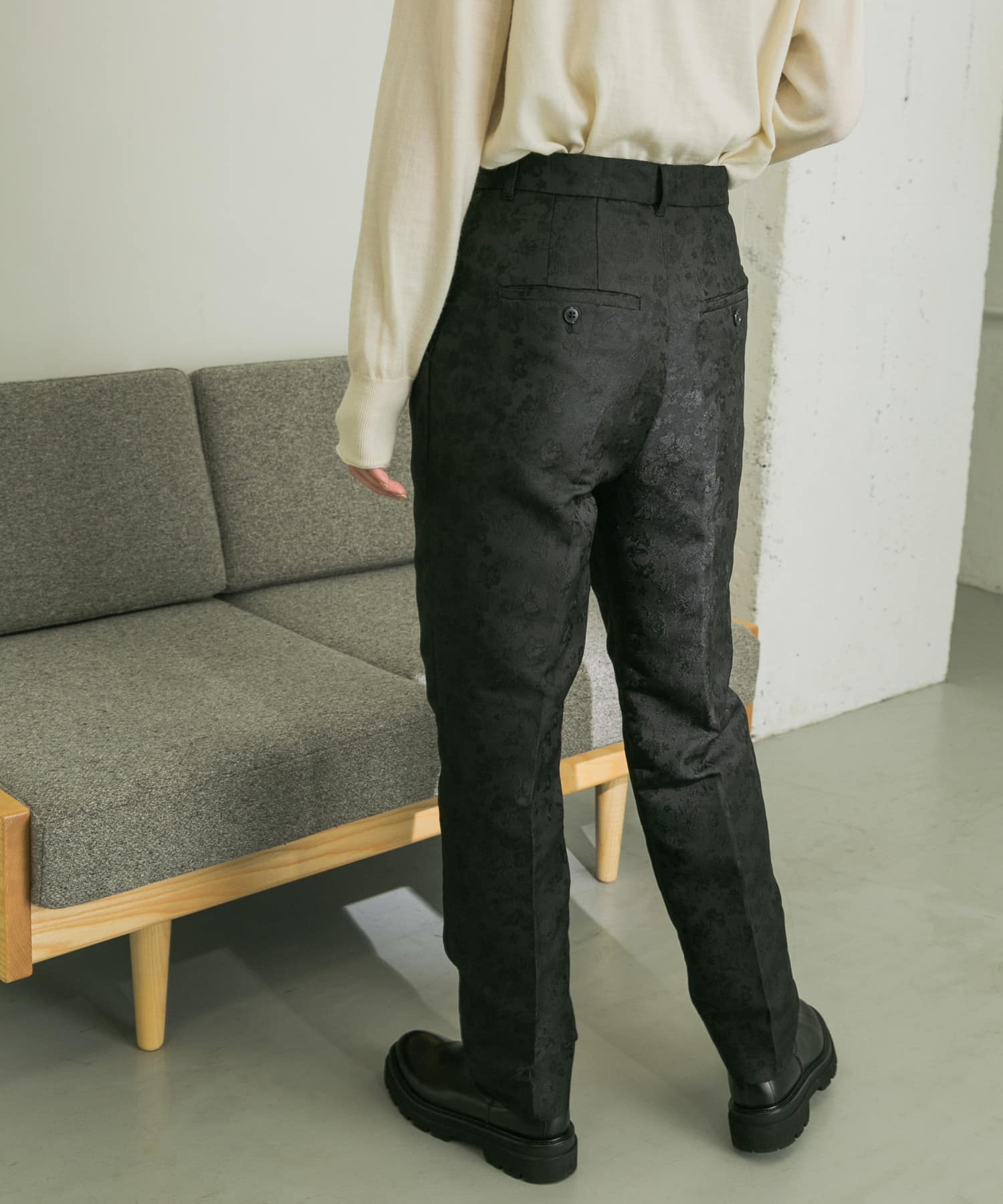 フラワージャカードテーパードパンツ[UR17-24F009]｜URBAN RESEARCH公式ファッション通販