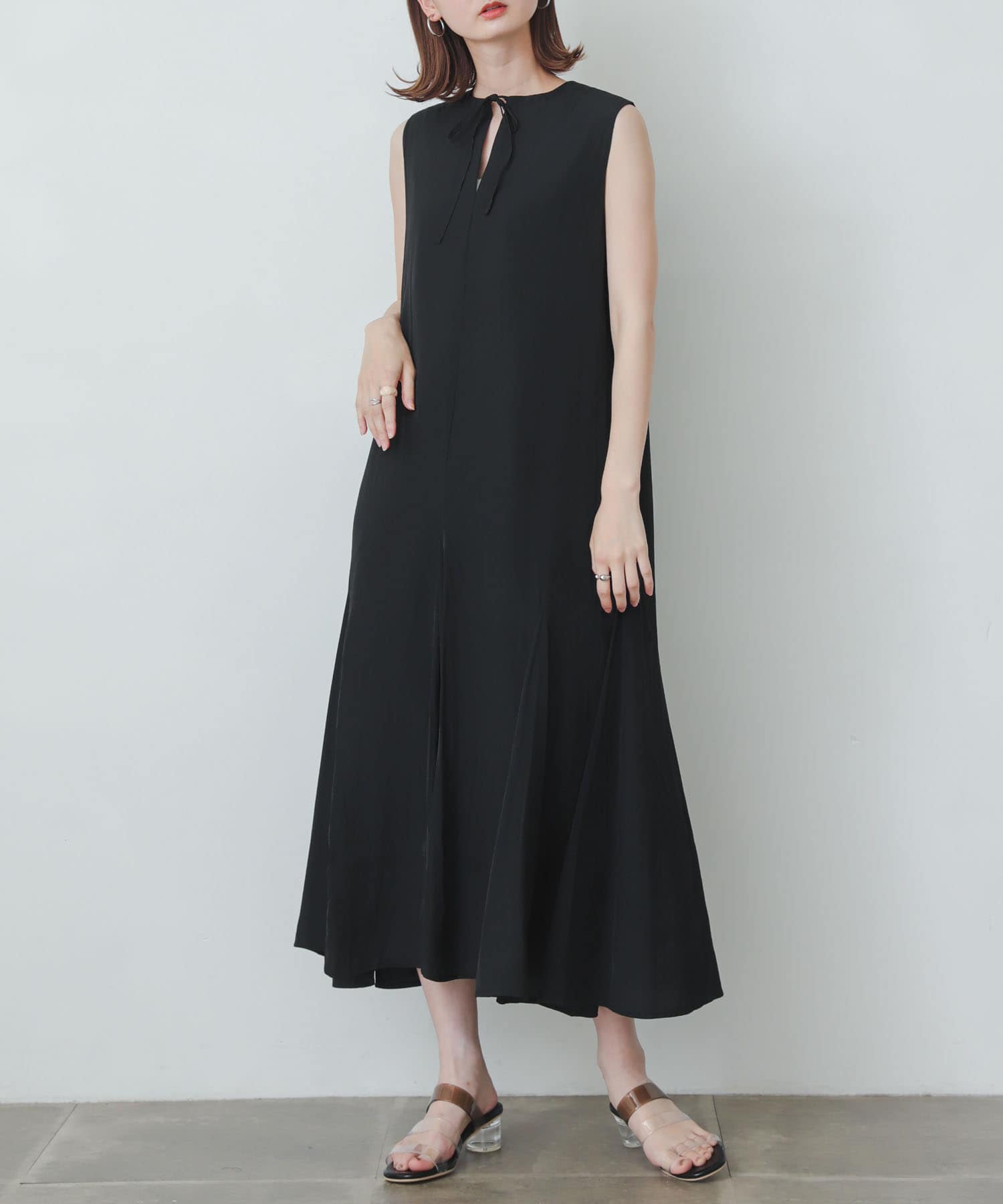 One-C/低身長向けサイズ展開あり』2WAYノースリーブマーメイドワンピース[AA25-26B112]｜URBAN  RESEARCH公式ファッション通販
