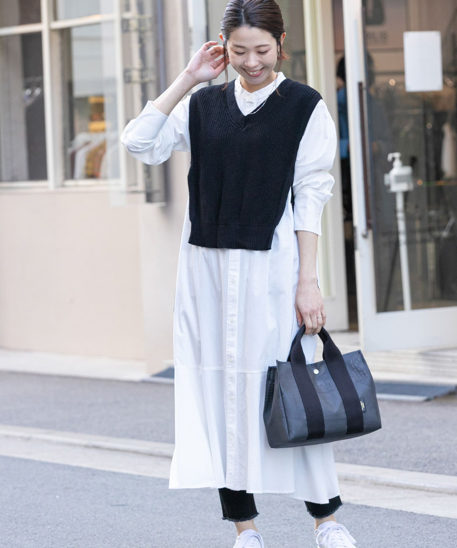 ニットベストxマーメードヘムシャツワンピース SET[LA24-26R004 ニットベストxマーメードヘムシャツワンピース SET[LA24-26R004