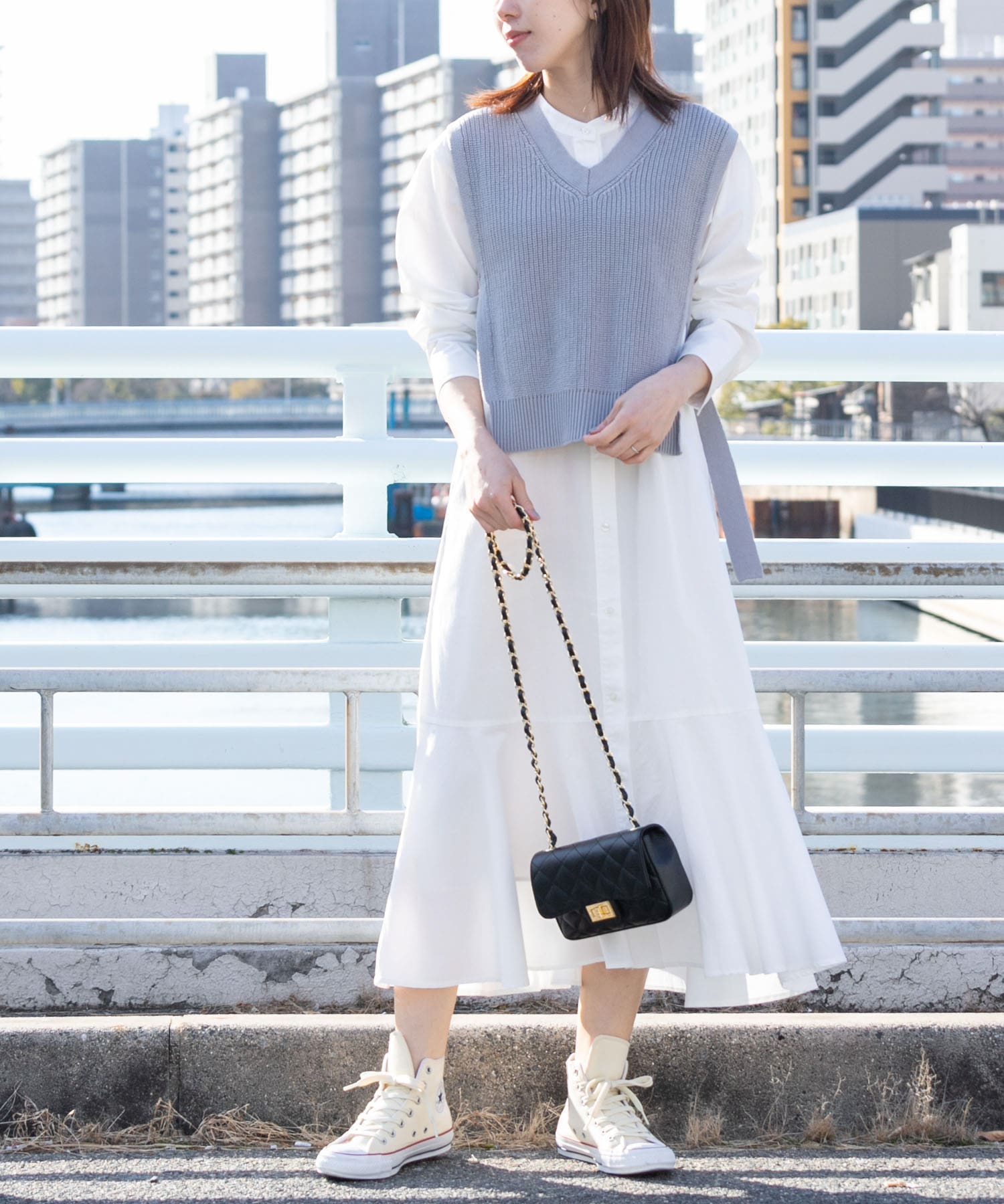 ニットベストxマーメードヘムシャツワンピース SET[LA24-26R004 ニットベストxマーメードヘムシャツワンピース SET[LA24-26R004