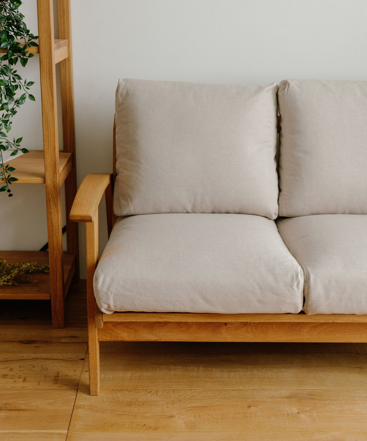 BOTHY Modern Sofa 2P オーク無垢材[URF-MDSF2P]｜URBAN RESEARCH公式