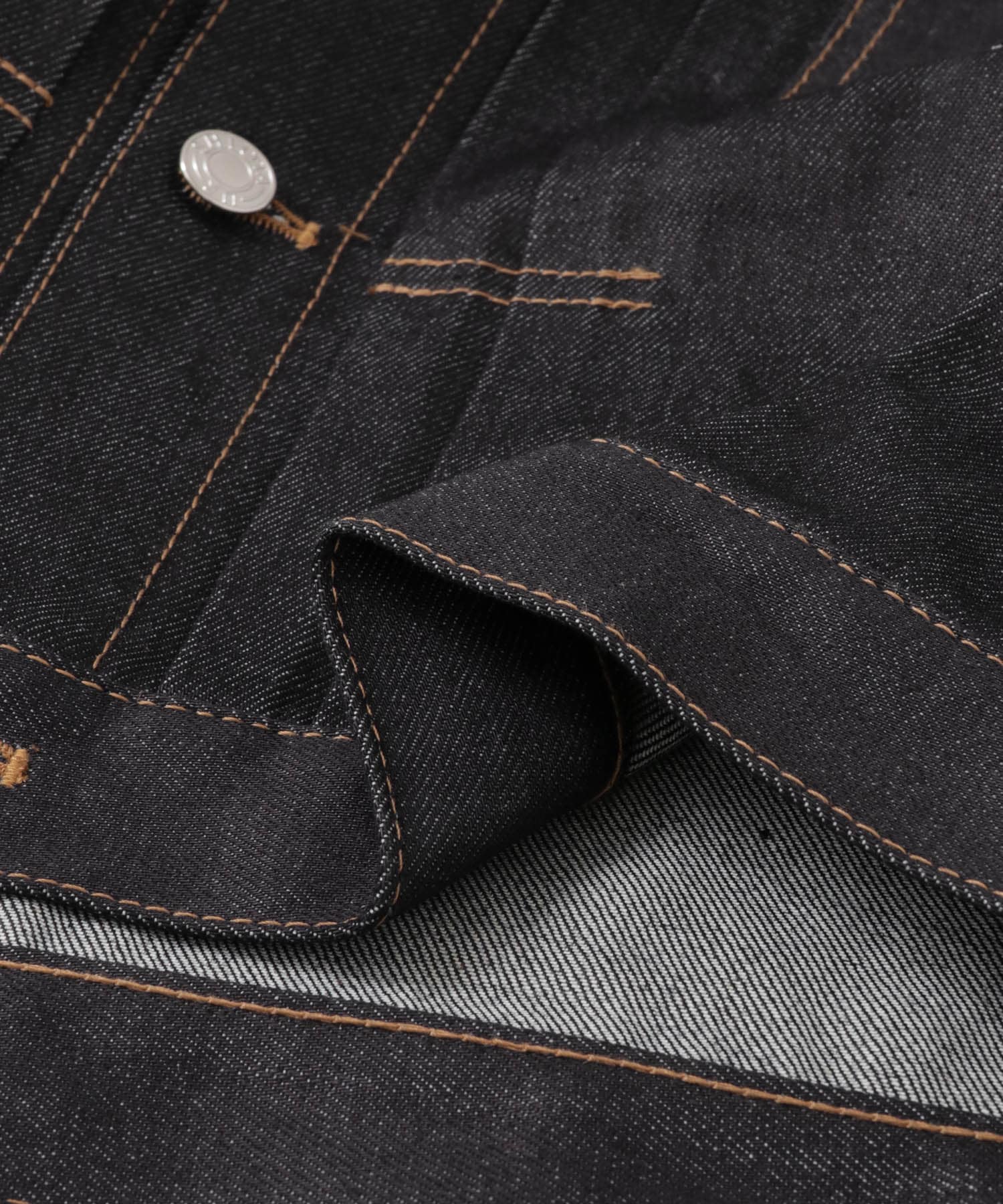 URBAN RESEARCH アイコンスタッフによる「SHIOTA」デニム
