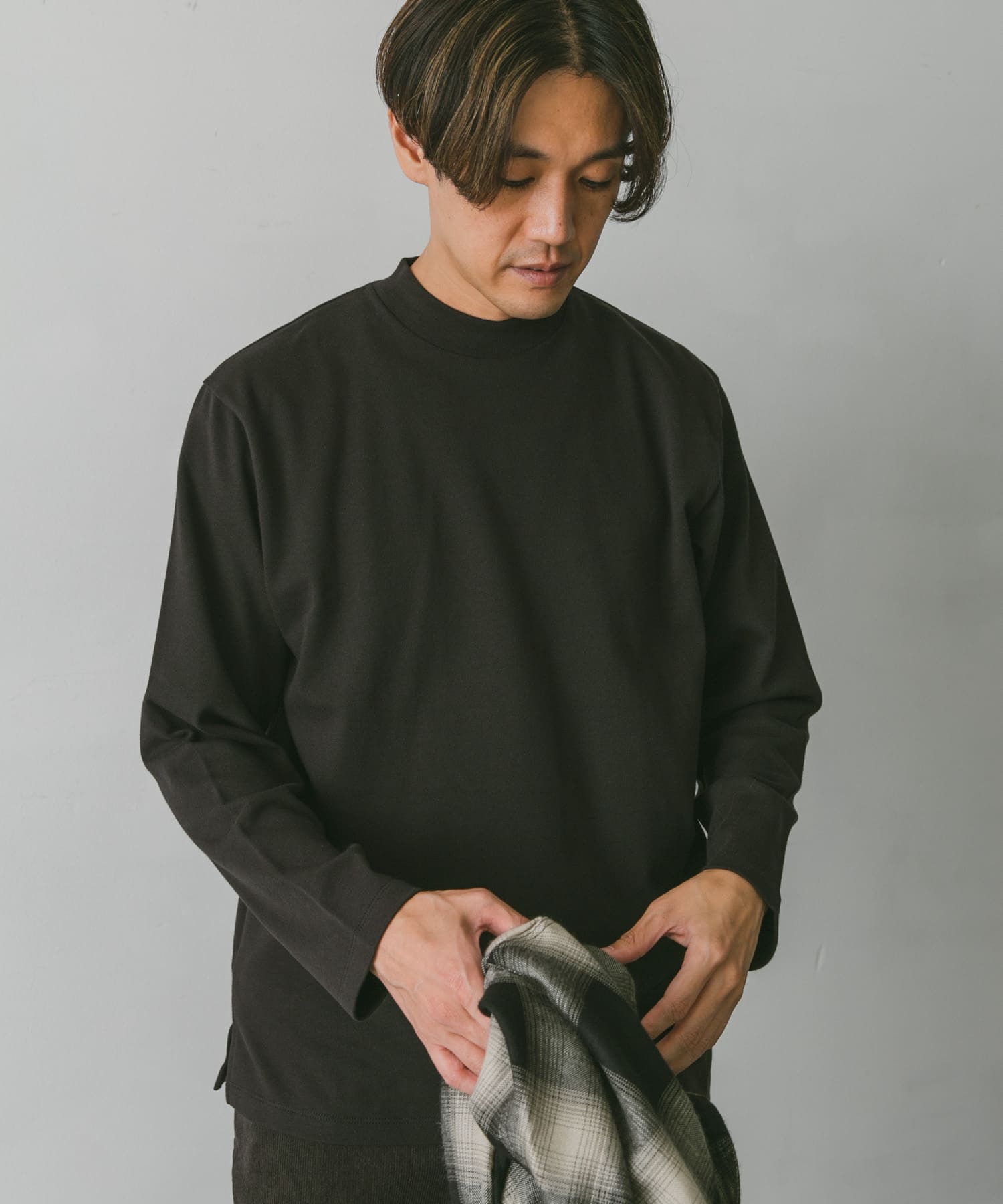 モックネックロングスリーブTシャツ[DR27-11H706]｜URBAN RESEARCH公式