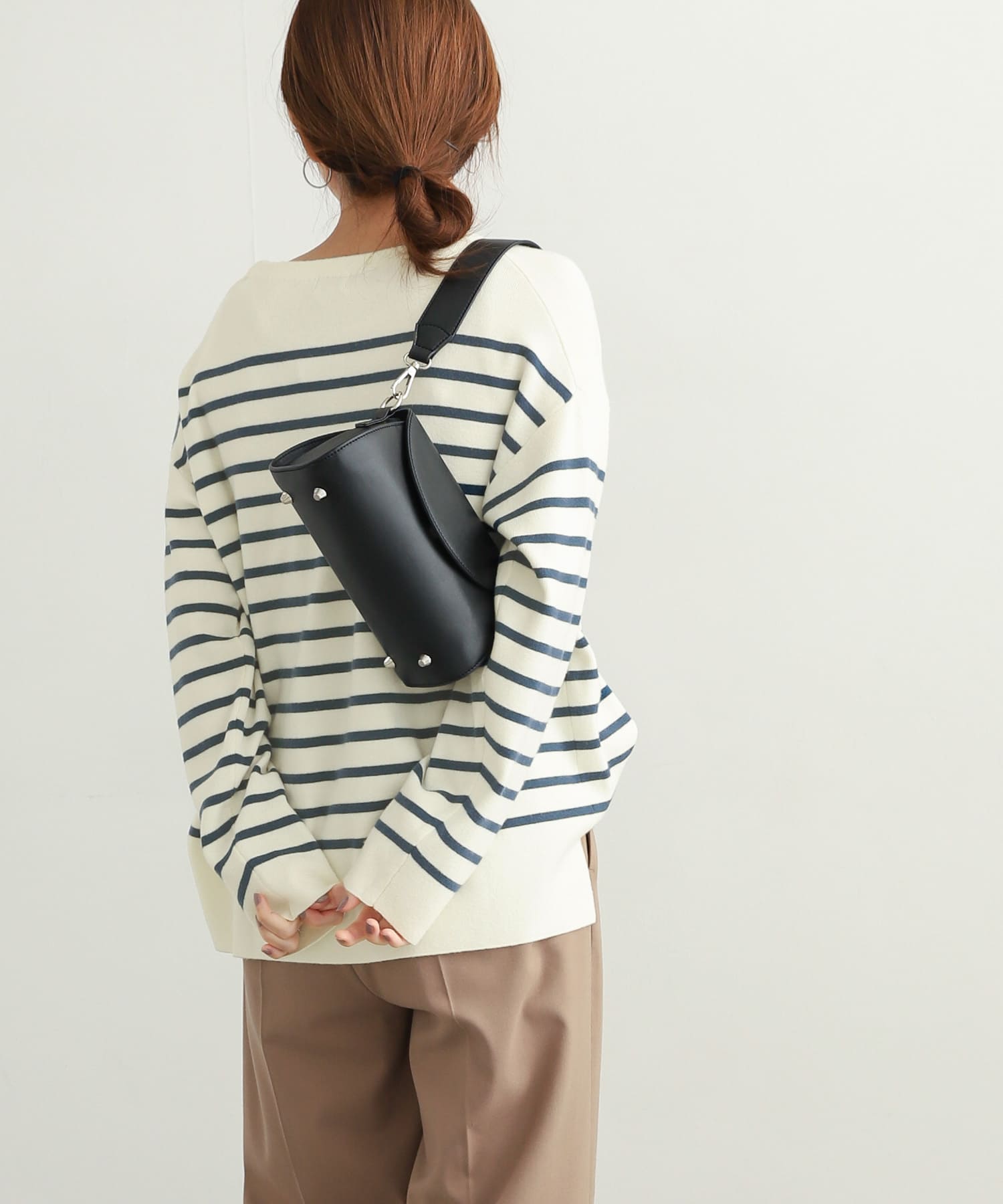 最大90％オフ！ 残1 新品OFF×BLUEパネルボーダー KNIT アーバン 