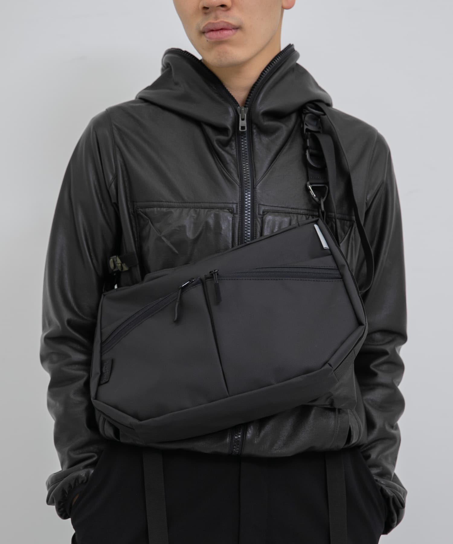 別注』bagjack×URBS Sniper Bag twist[BJ03-BSM35]｜URBAN RESEARCH