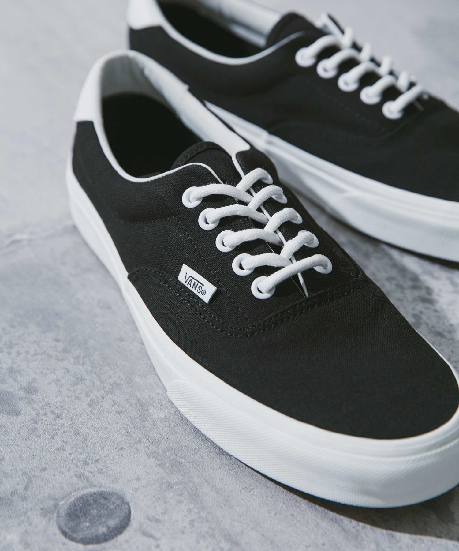 【NEW】VANS ERA 【24】