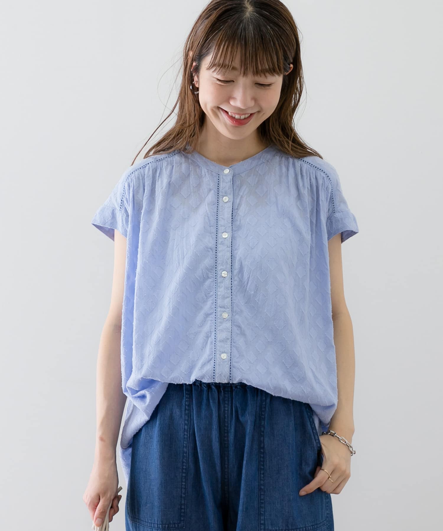 コットンドビーフレンチギャザーブラウス[LA35-23R611]｜URBAN 