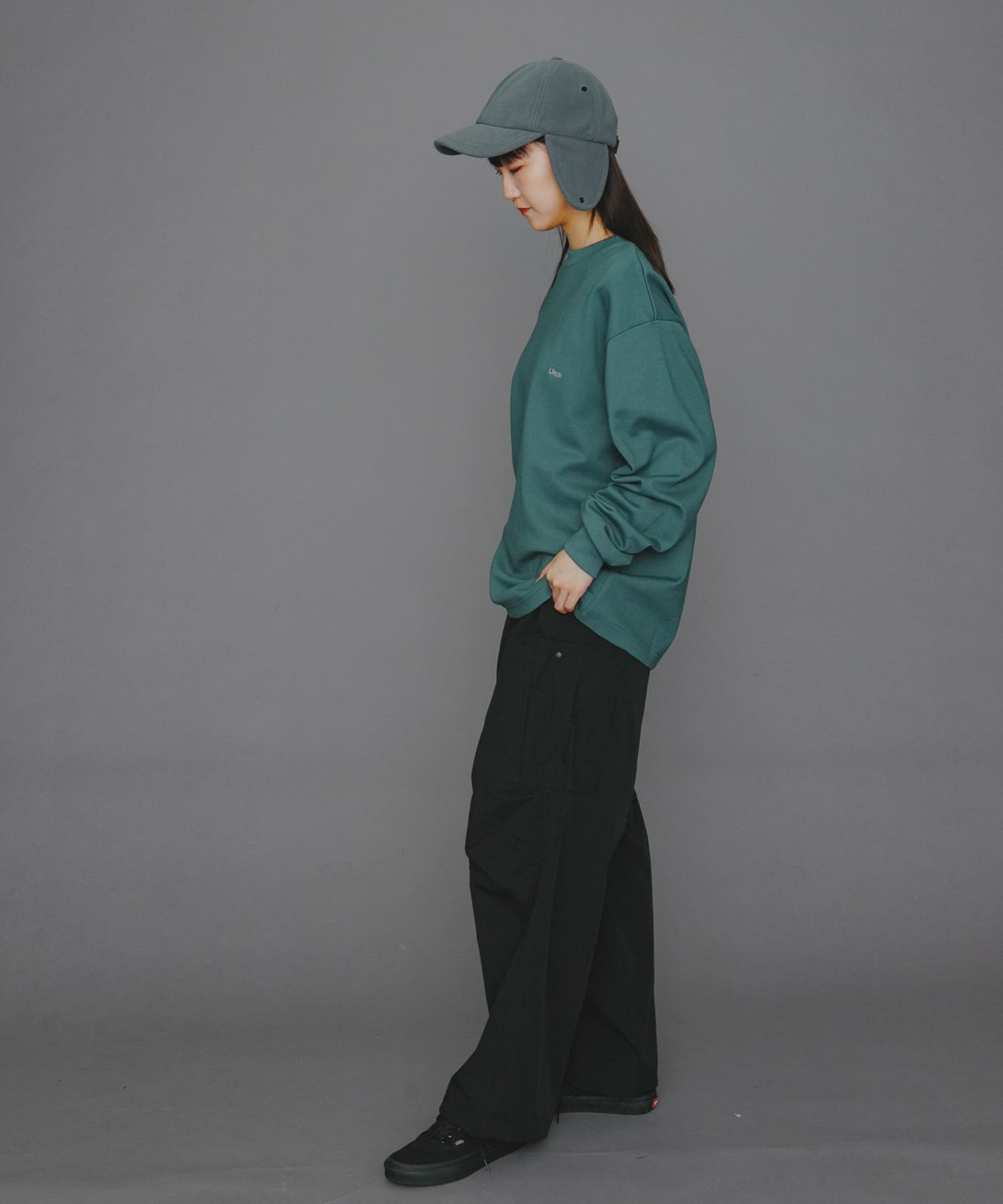 ユニセックス』Uiscel シシュウヘビーウエイトポンチロングTシャツ 