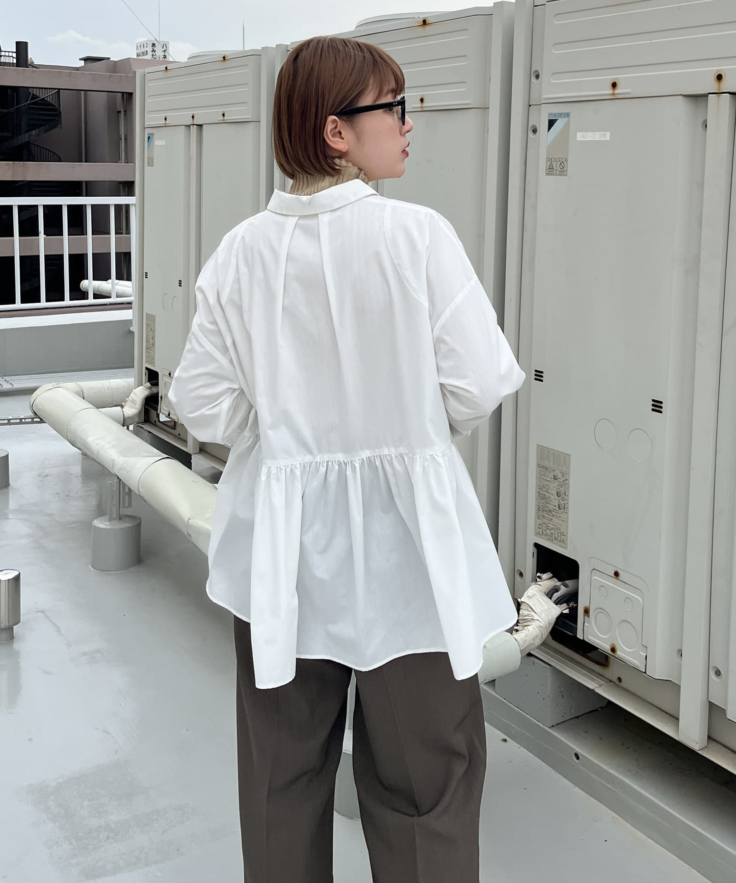 WIDEスリーブヘムギャザーブラウス[KB37-23J320]｜URBAN RESEARCH公式