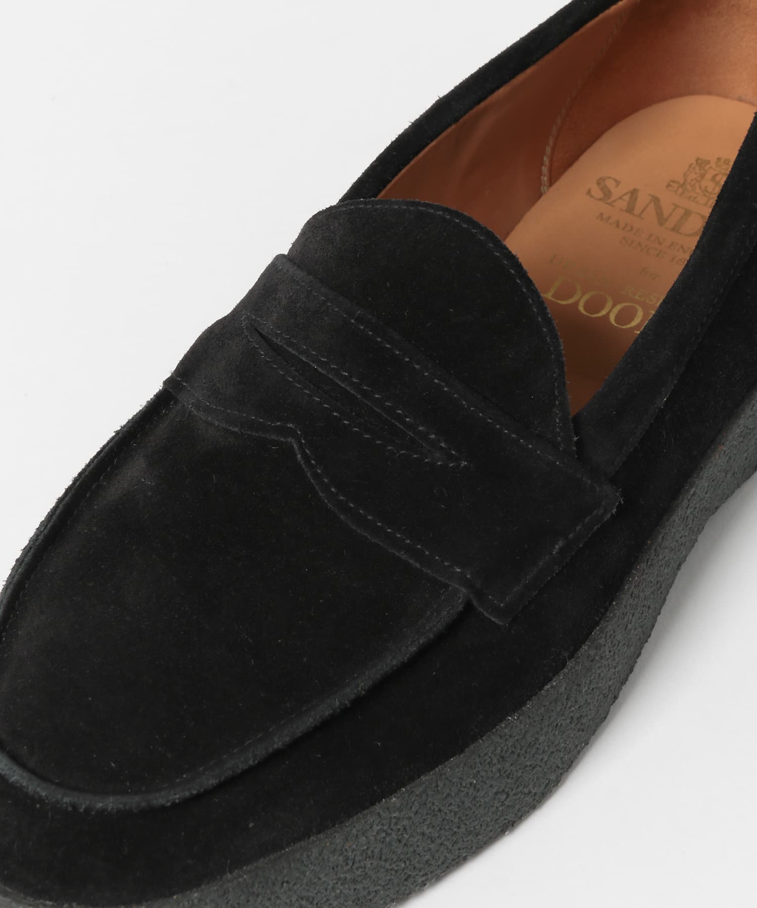 Urban Research Doors Mud Guard Butt Seam Loafer 2109-DM96: Black Suede Urban Research Doors Mud Guard Butt Seam Loafer 2109-DM96: Black Suede