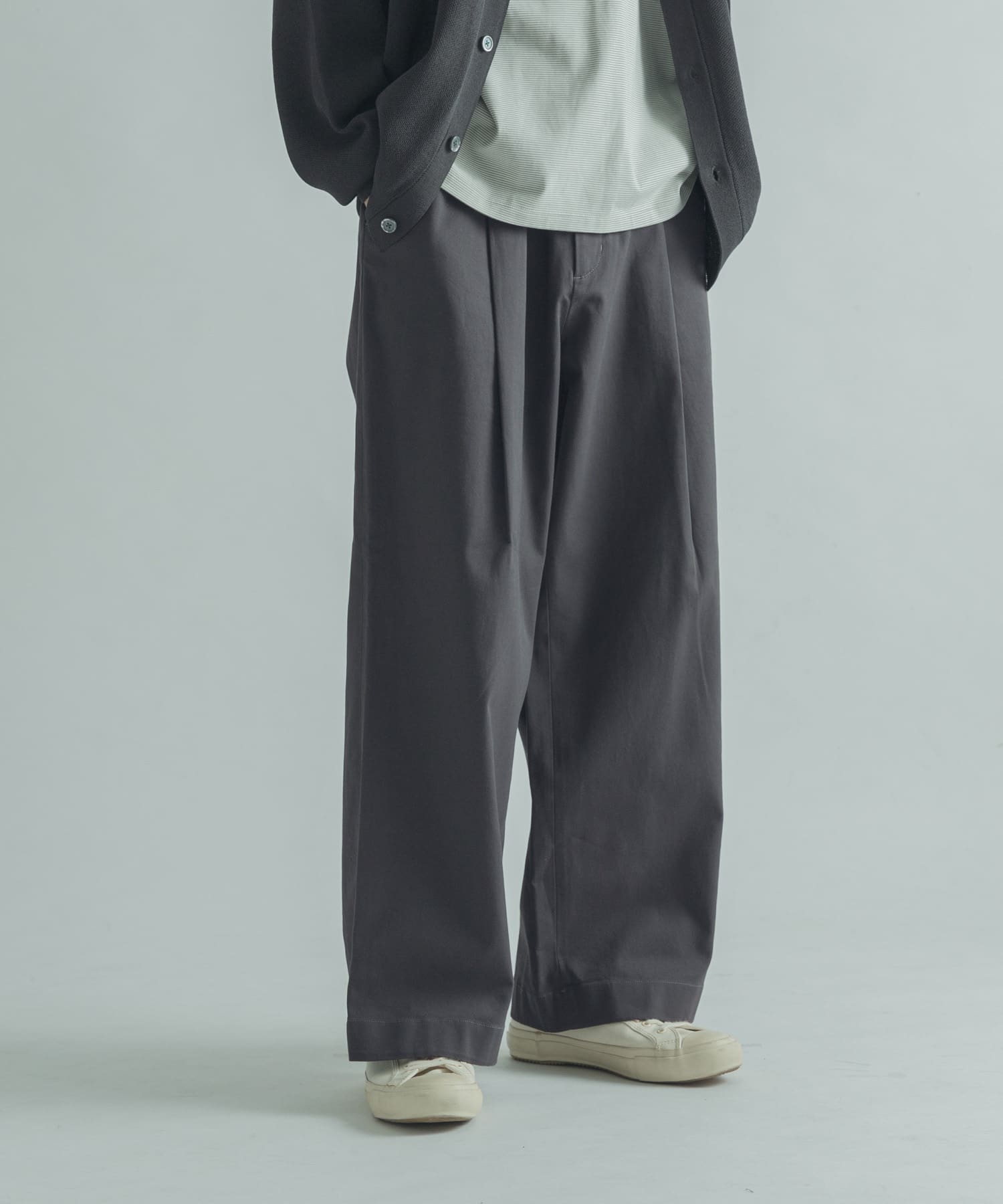WEB/一部店舗限定カラー』FORK&SPOON ワンタックチノパンツ[DF26 