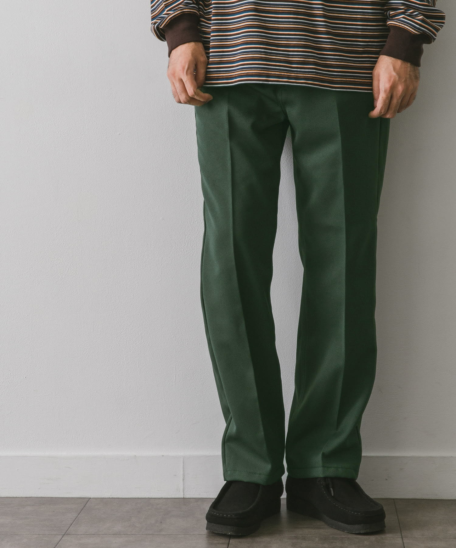 別注』Wrangler×DOORS Easy Straight[DR26-14H604]｜URBAN RESEARCH