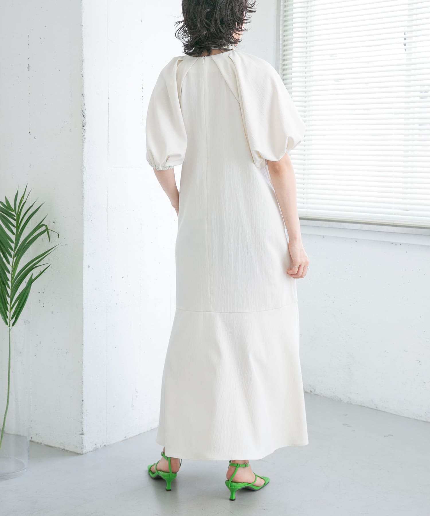 タックバルーンスリーブワンピース[KB35-26J440]｜URBAN RESEARCH公式 