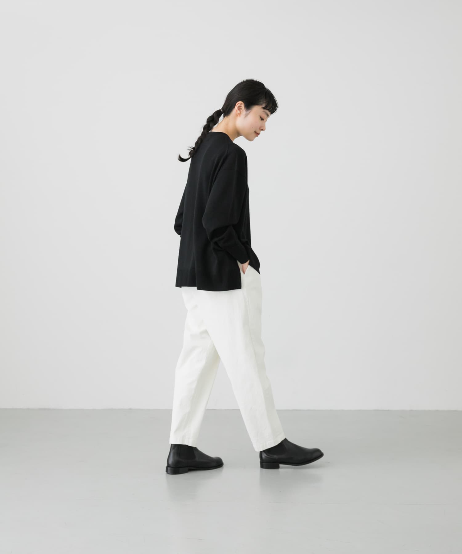 新品  URBAN RESEARCH かぐれ コットンストレッチイージーパンツ