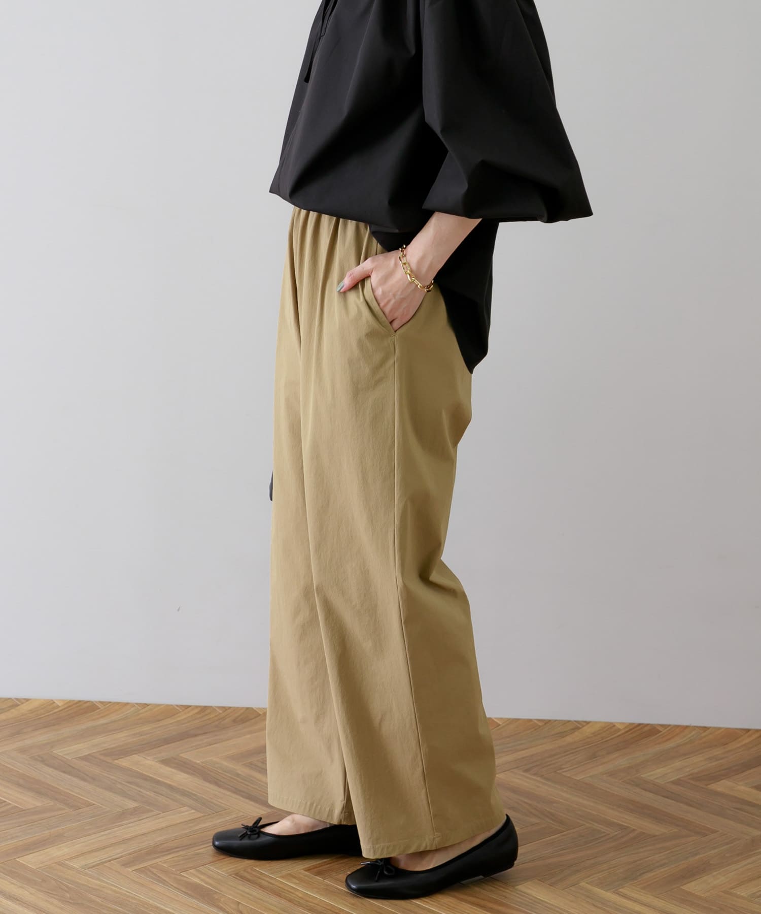 【エクリュ】ウエストシャーリングナイロンストレートパンツ