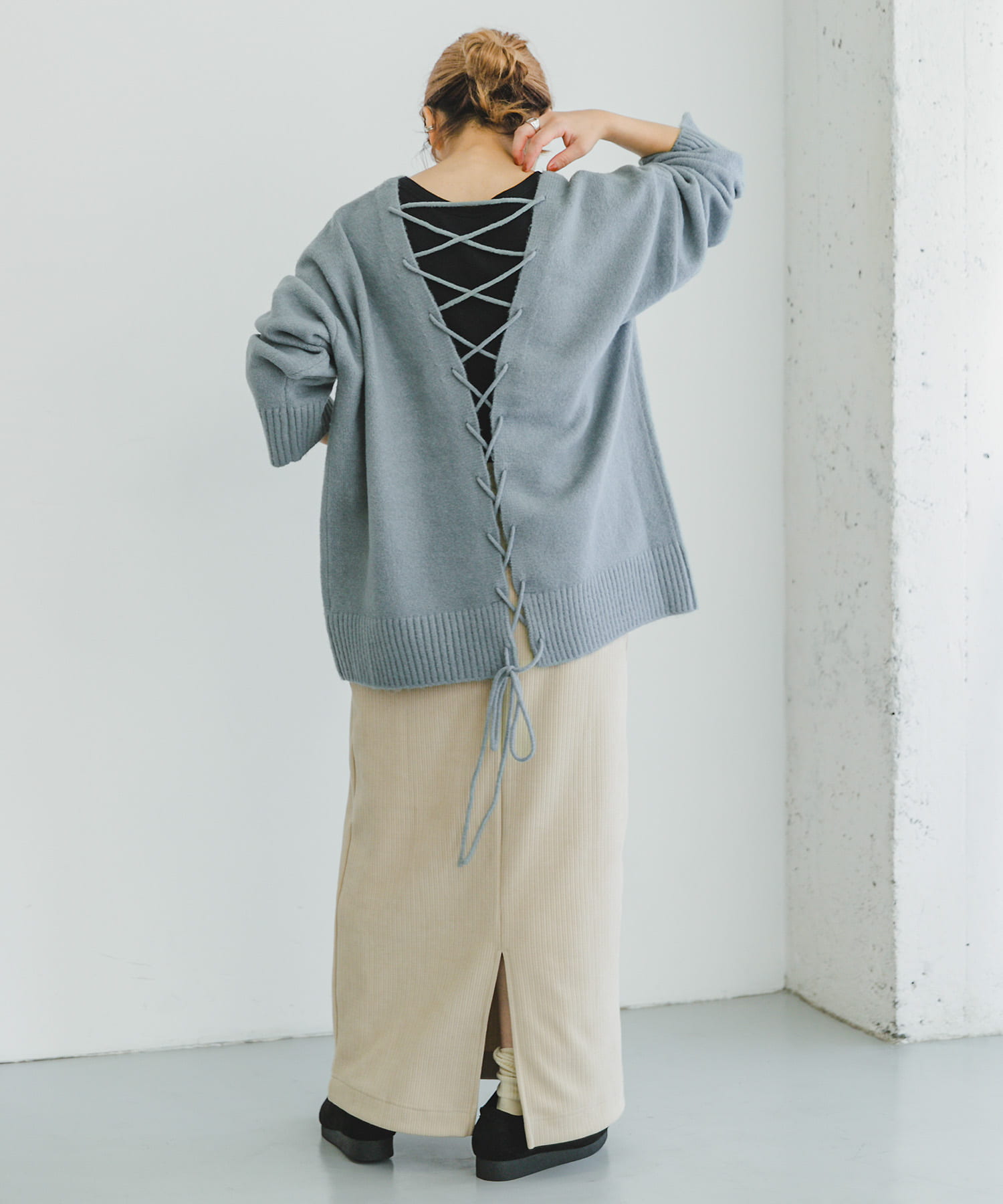 バック編みニット[IT37-22A008]｜URBAN RESEARCH公式