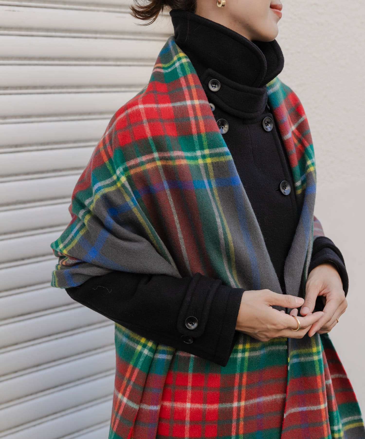 佐藤栞里さん着用』TWEED MILL ストール[70190-DW37]｜URBAN RESEARCH