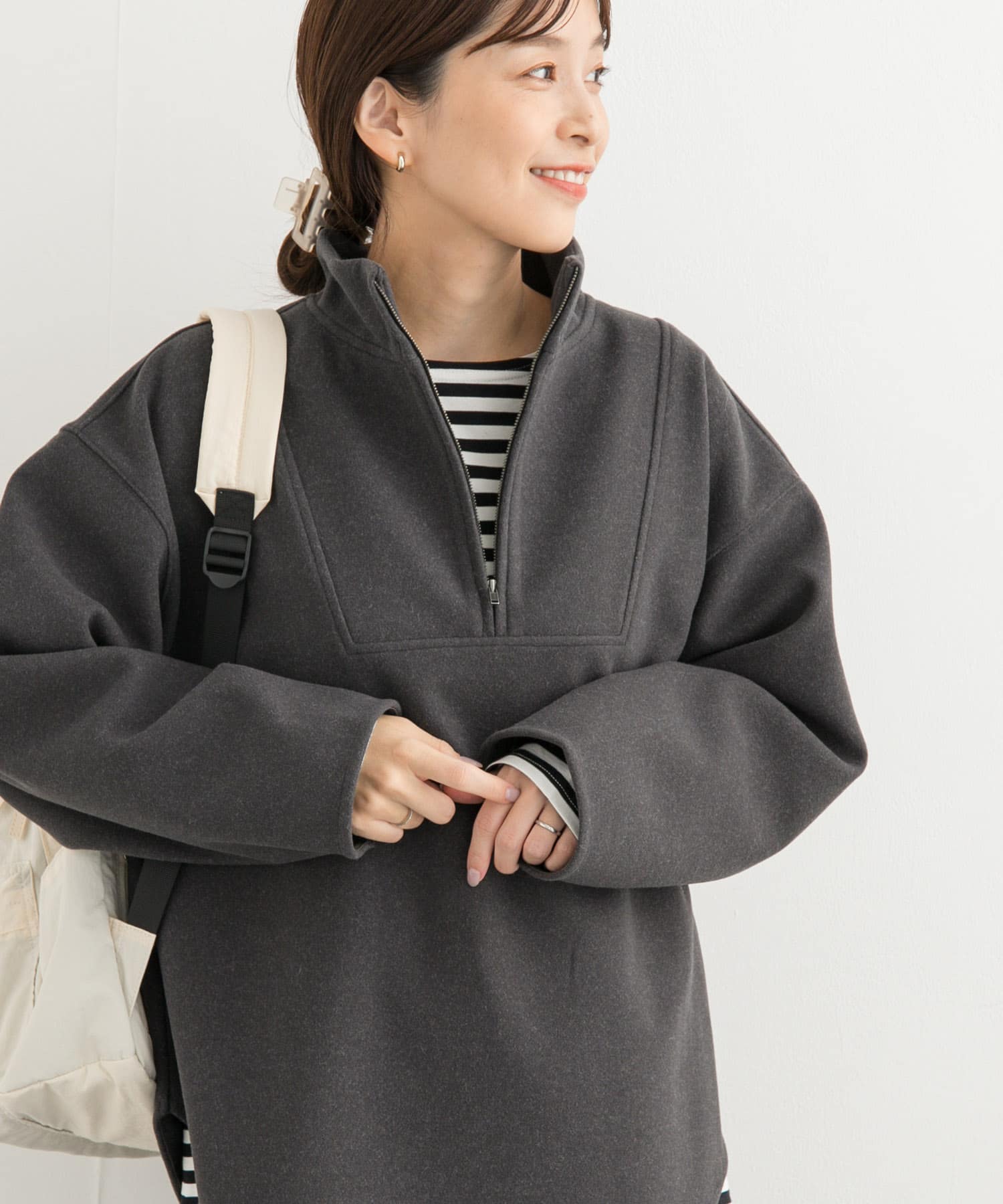 URBAN RESEARCH DOORS（アーバンリサーチドアーズ）の「ハーフジップスウェットフーディー∴（パーカー）」 - WEAR