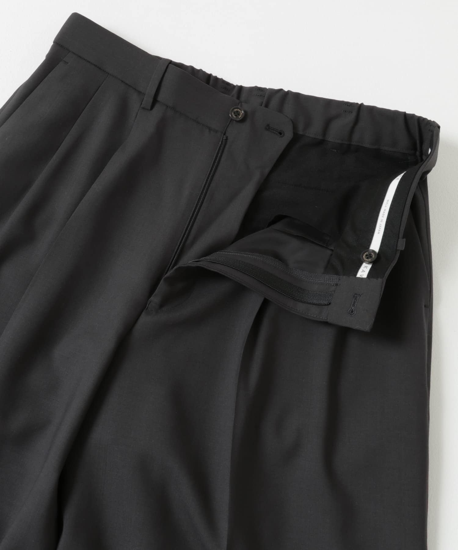 MARKAWARE DOUBLE PLEATED TROUSERS[UMA4-25A11PT01C]｜URBAN