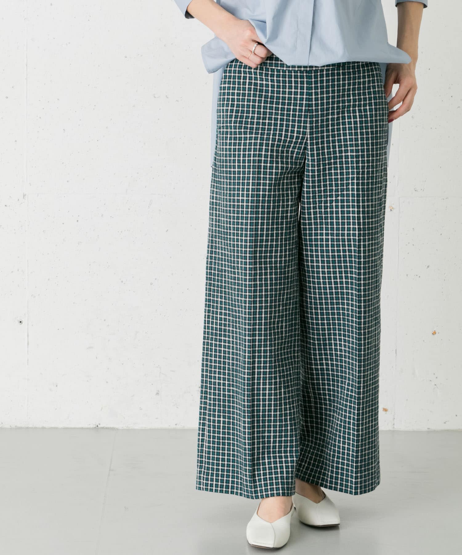 URBAN RESEARCH ROSSO｜ウォッシャブルフレアパンツ | Rakuten