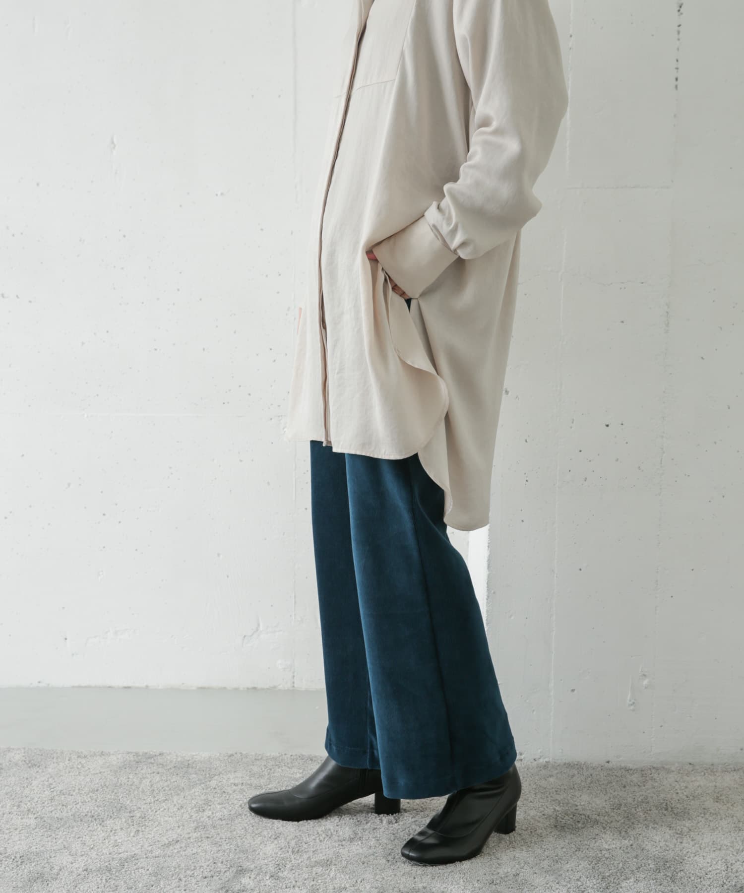 新品 thint アーバンリサーチ DOORS ジャージ コーデュロイ