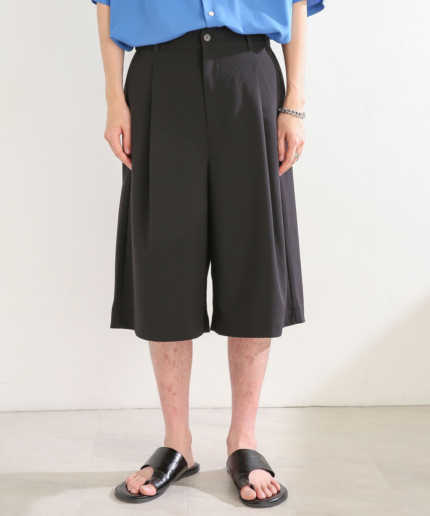 ロンT ショートパンツ セットアップ ルーズ ユニセックス 速乾】ワイド＆ルーズ ショート丈パンツ Technical shorts(ユニ