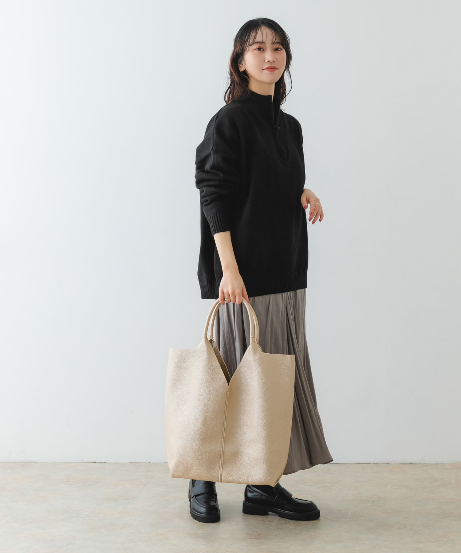 Vカットシンプルトートバッグ[XX34-2AU2403]｜URBAN RESEARCH公式