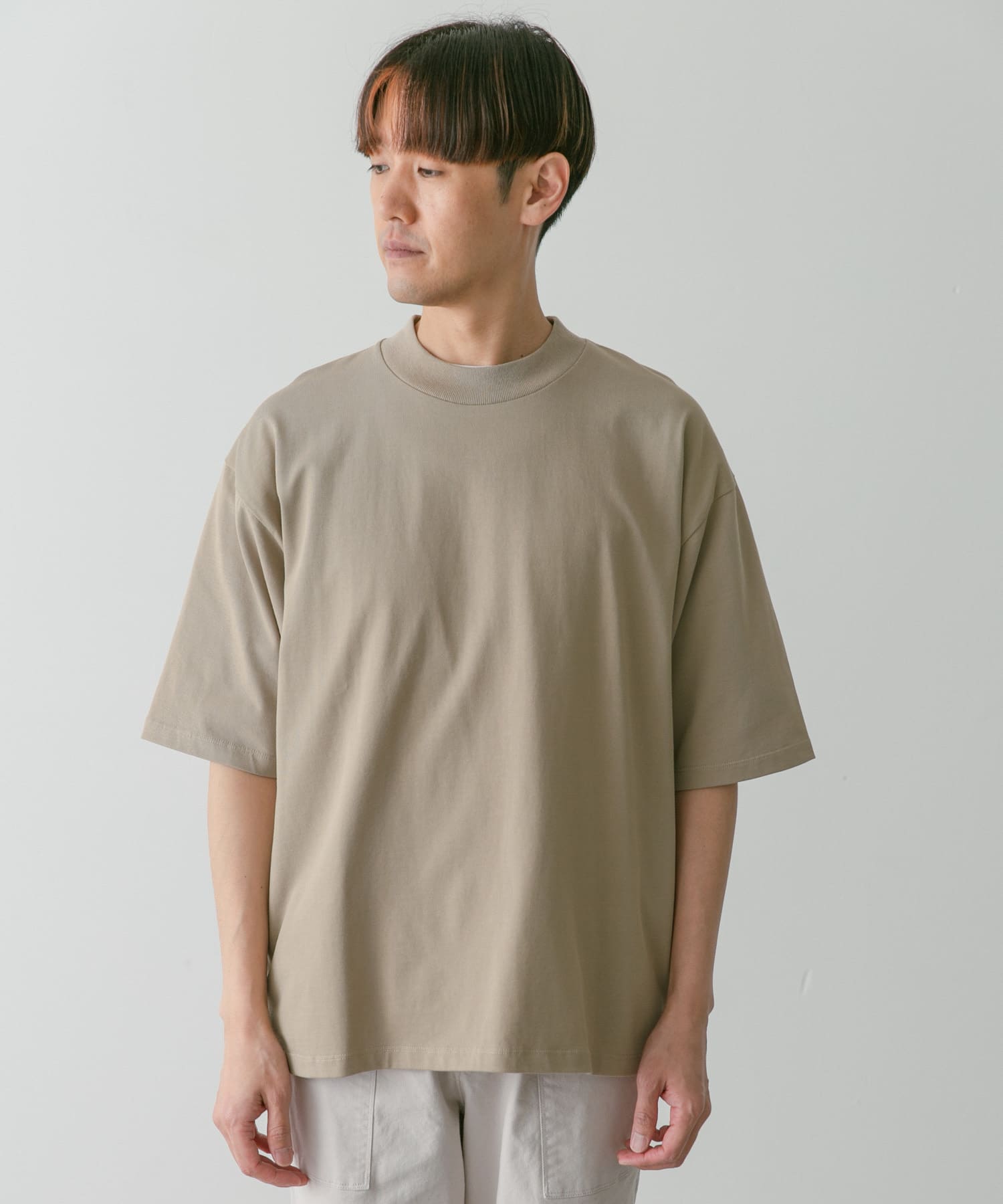 【WHITE】モックネックショートスリーブタフTシャツ