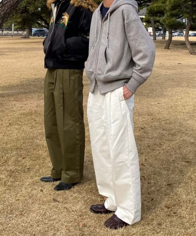 Couleur Meler sakasa　triple tuck chino pants