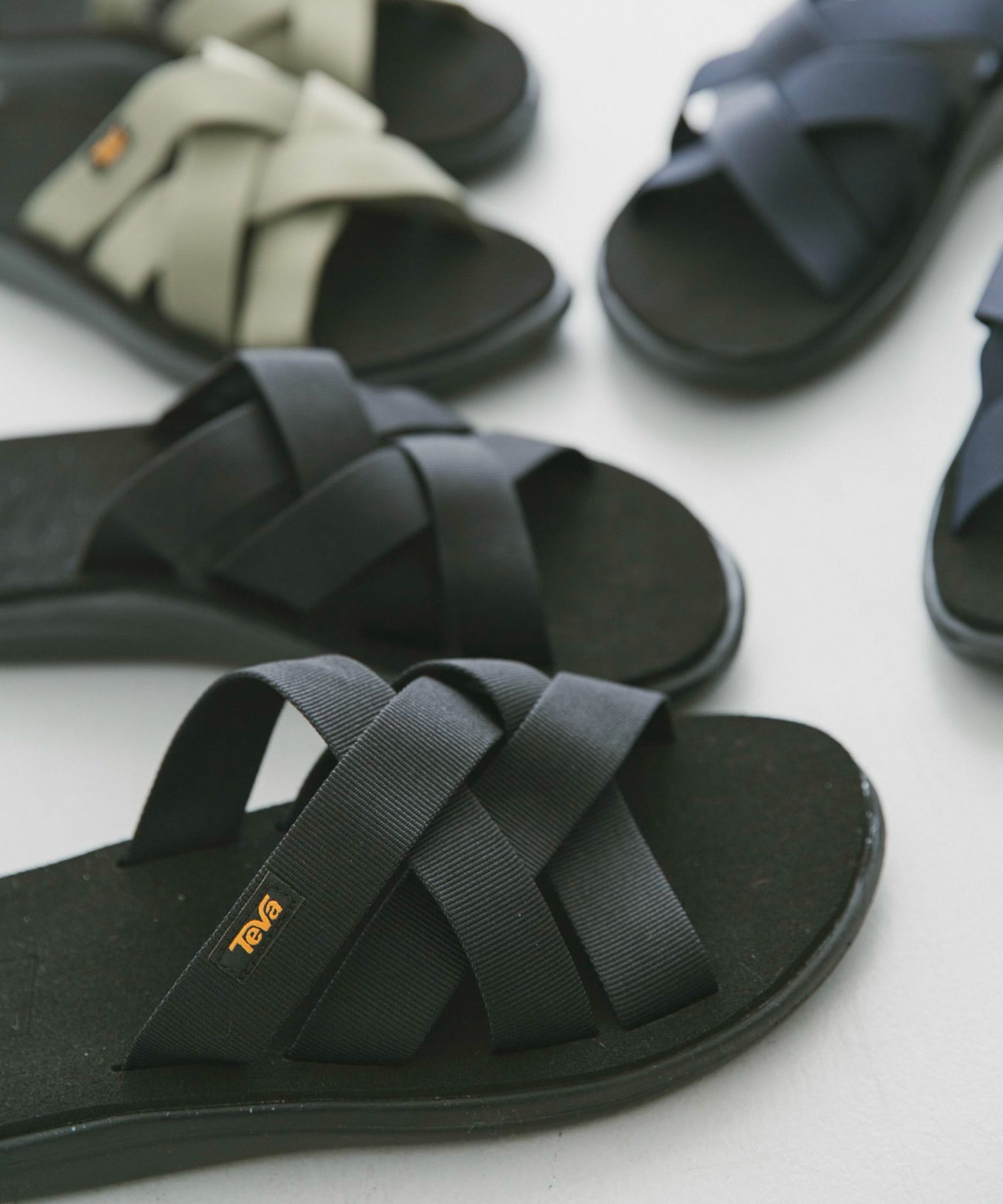 Teva VOYA SLIDE[1099272B-DM35]｜URBAN RESEARCH公式