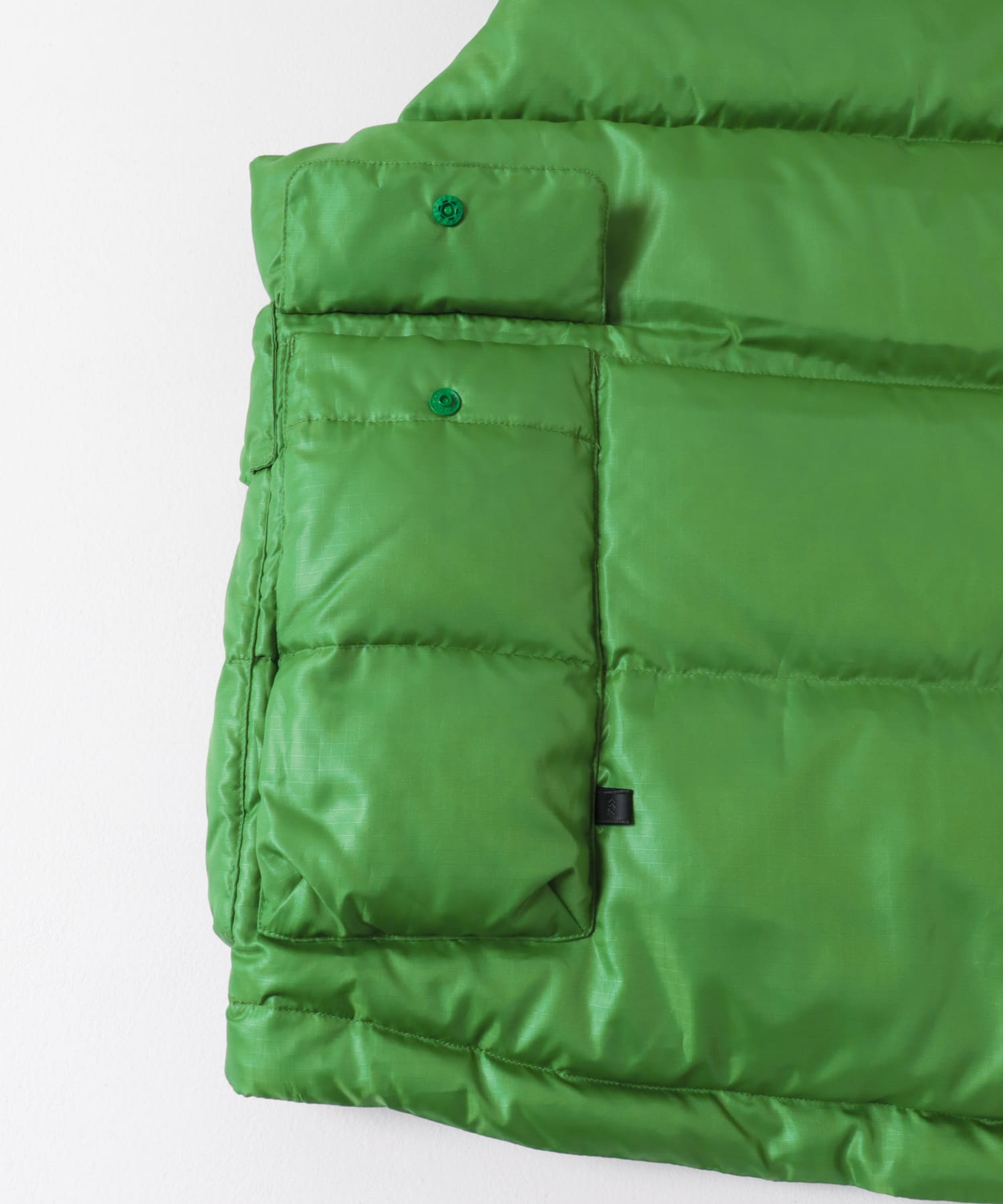 DAIWA PIER39 TECH BACKPACKER DOWN VEST[BW-24023W-BSM37]｜URBAN
