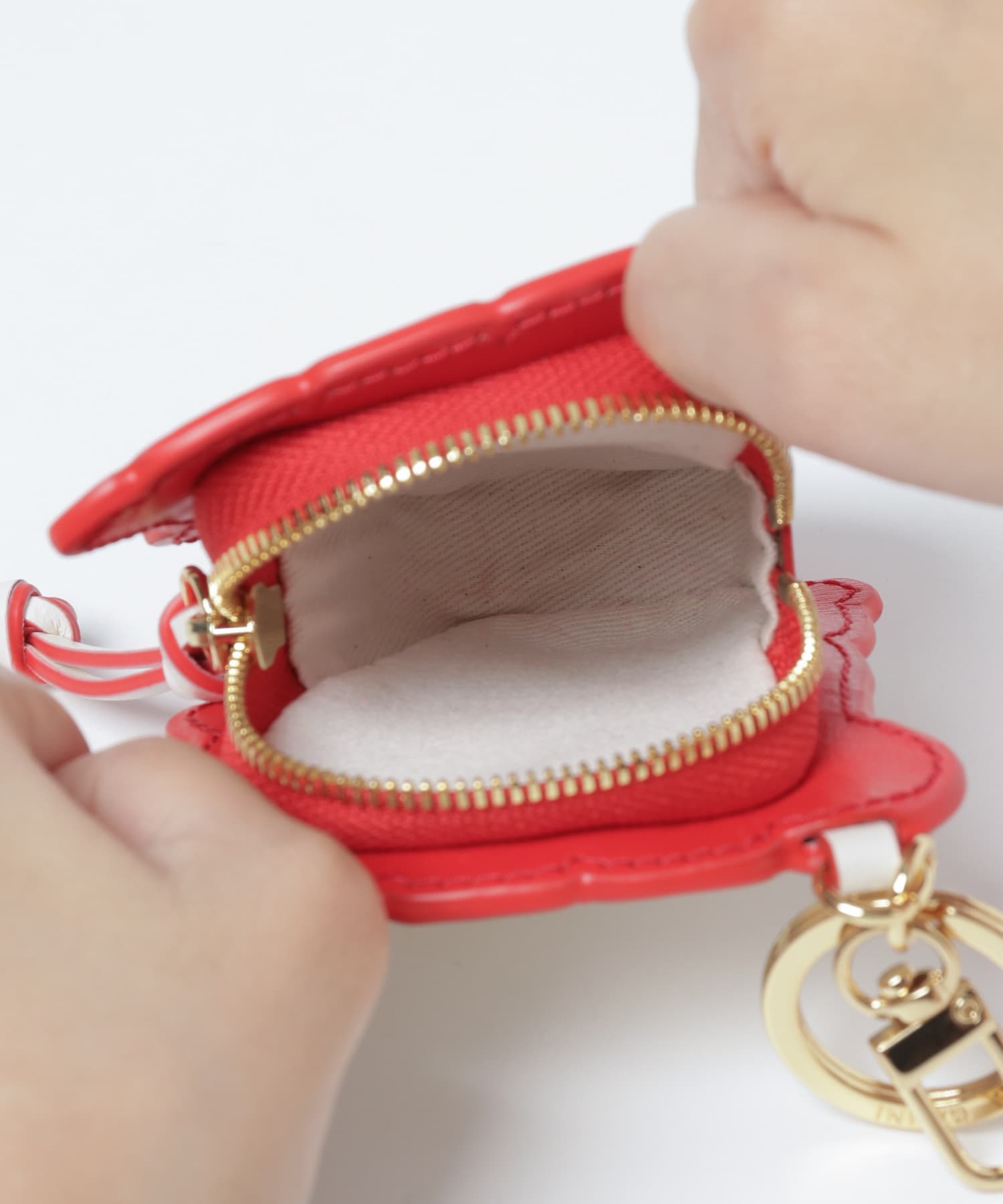 GANNI Kitten Zipped Coin Purse[A4999-UL33]｜URBAN RESEARCH公式