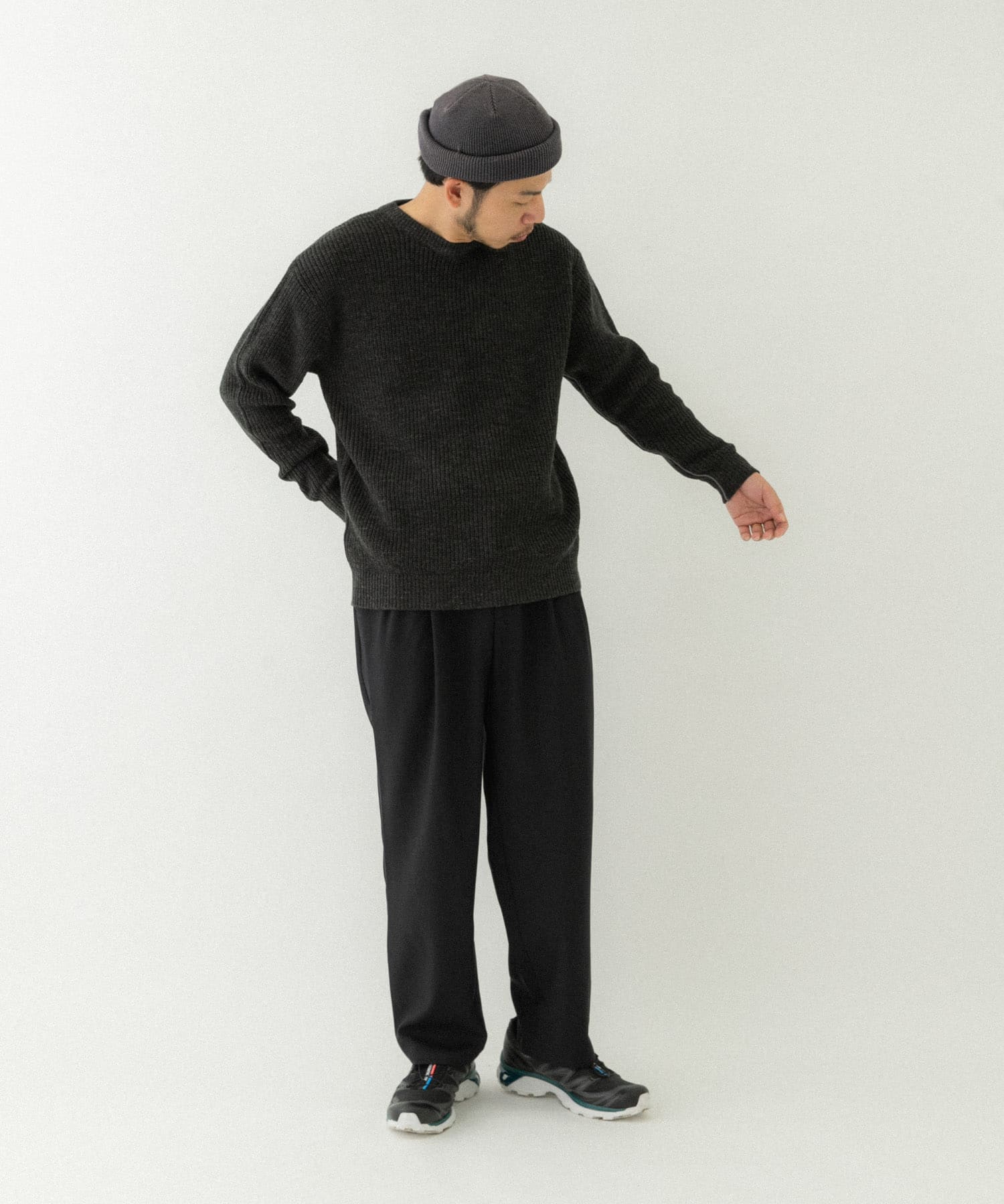 SHE Tokyo ニットMeryl black トップス