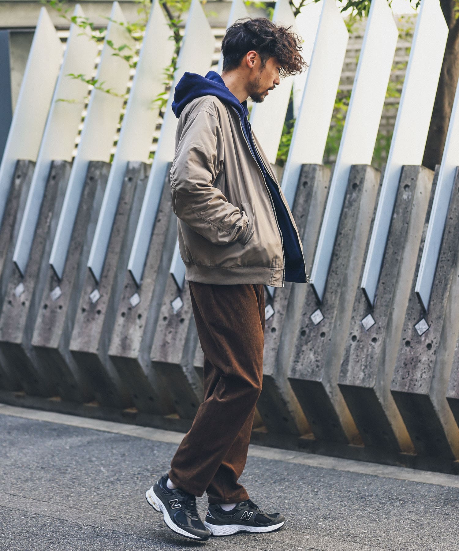 コーデュロイワイドテーパードパンツ[LA26-14S002]｜URBAN RESEARCH公式ファッション通販