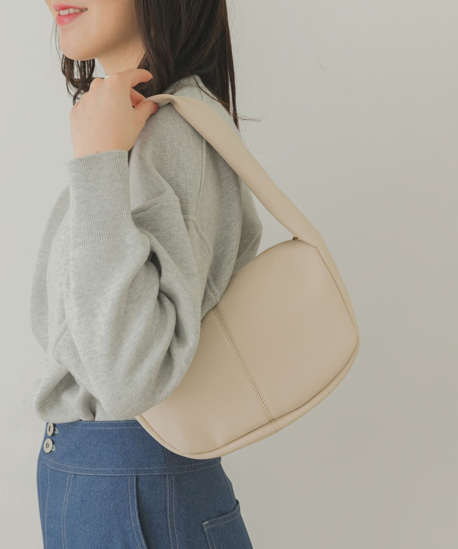 ぷっくりワンショルダーバッグ[XX34-2AU3405]｜URBAN RESEARCH公式