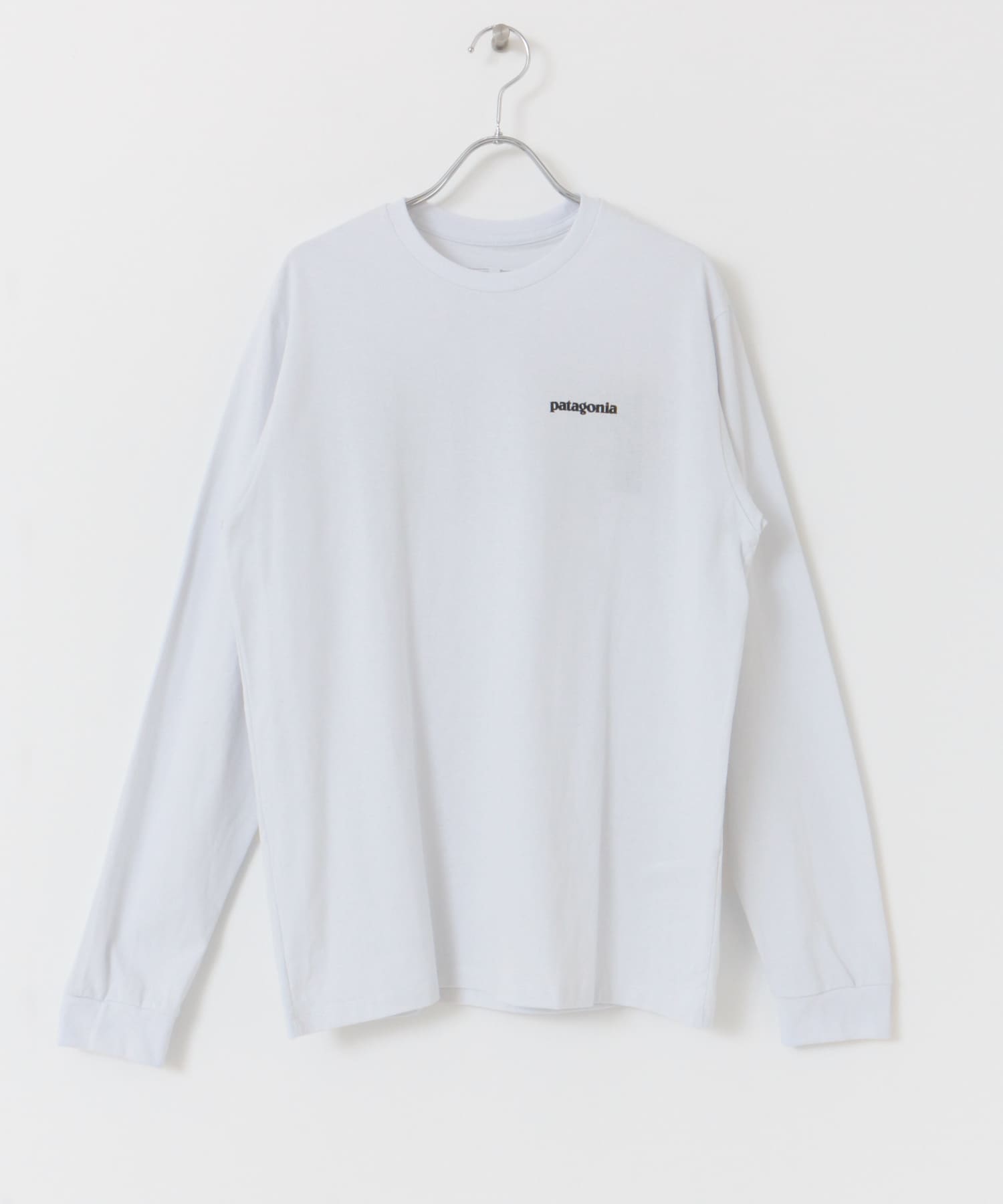 本日発送!新品 Patagonia ロンT Mサイズ