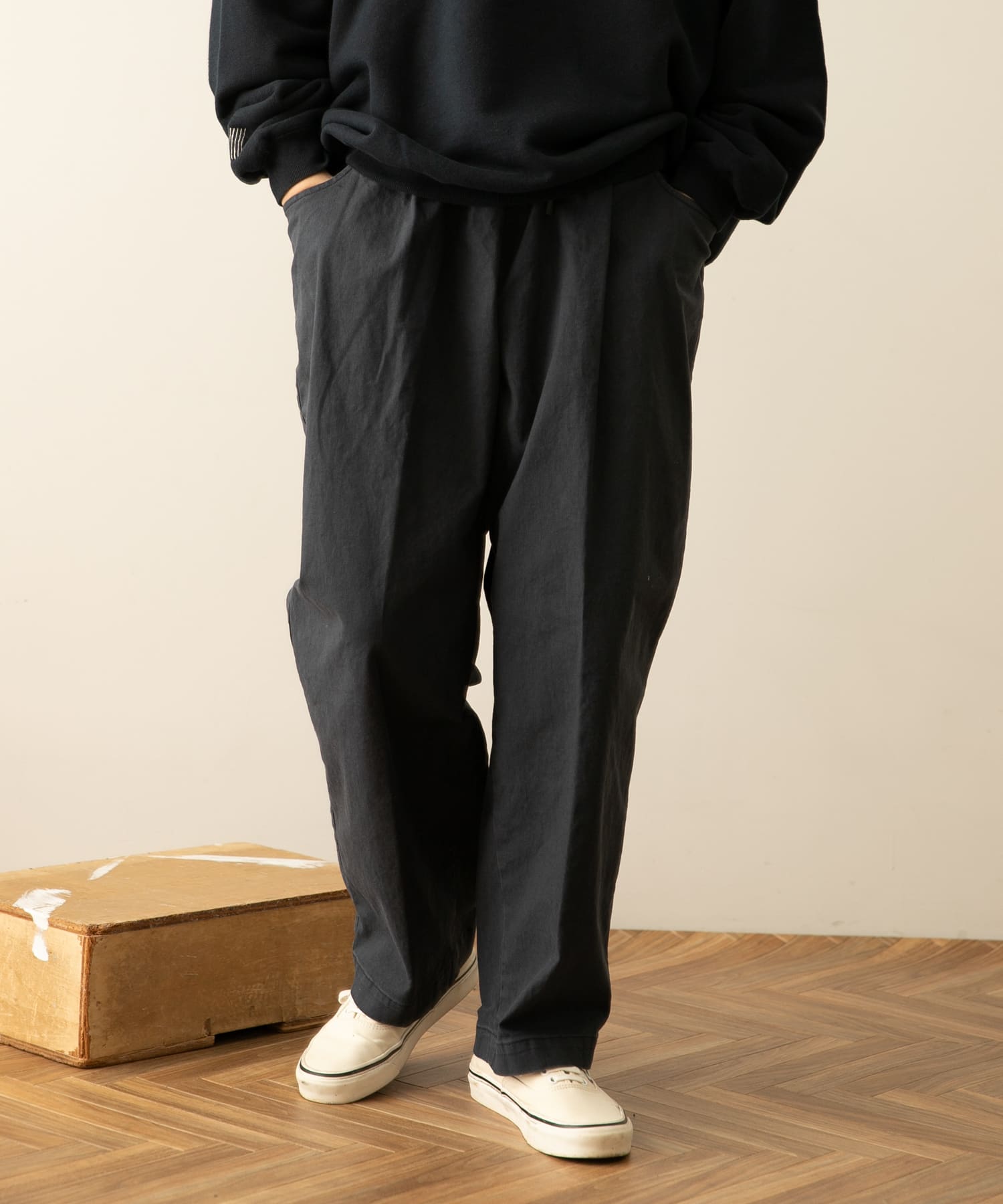 Lサイズ　S.F.C SUPER WIDE CHINO PANTS