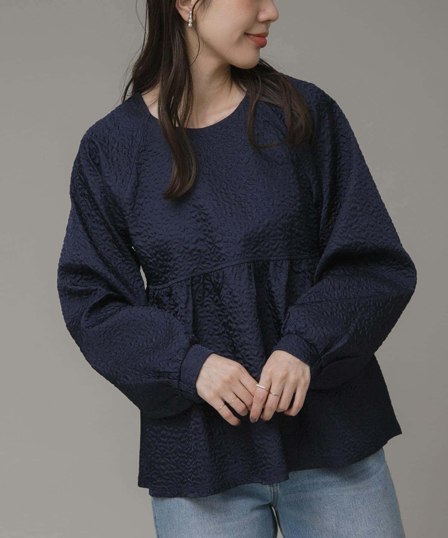 【スーパーセール】 UNIQLO 黒 仰々しい Lサイズ ボタン付きパフスリーブチュニック トップス