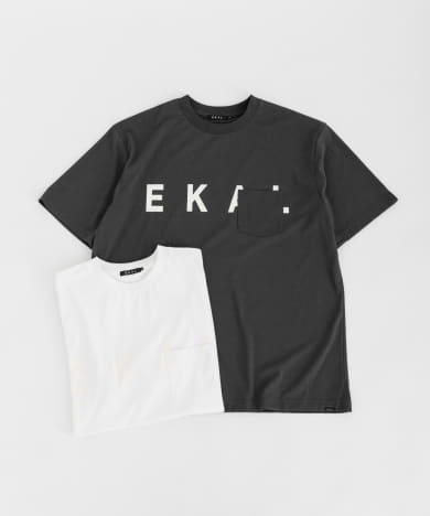 『UR TECH』 ロゴプリントポケットTシャツ