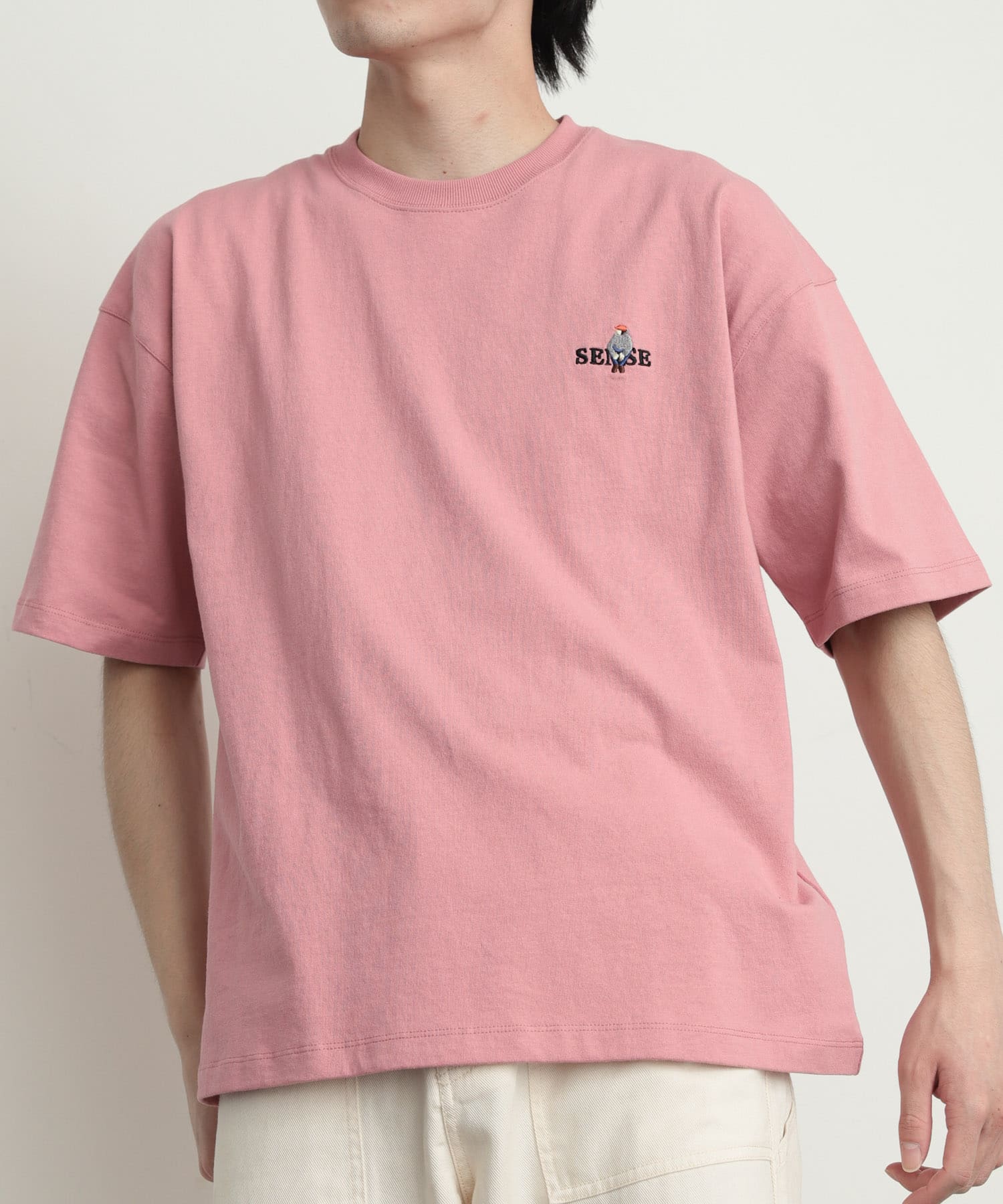 【PINK】『ユニセックス』ポップアートシシュウTシャツ(5分袖)A