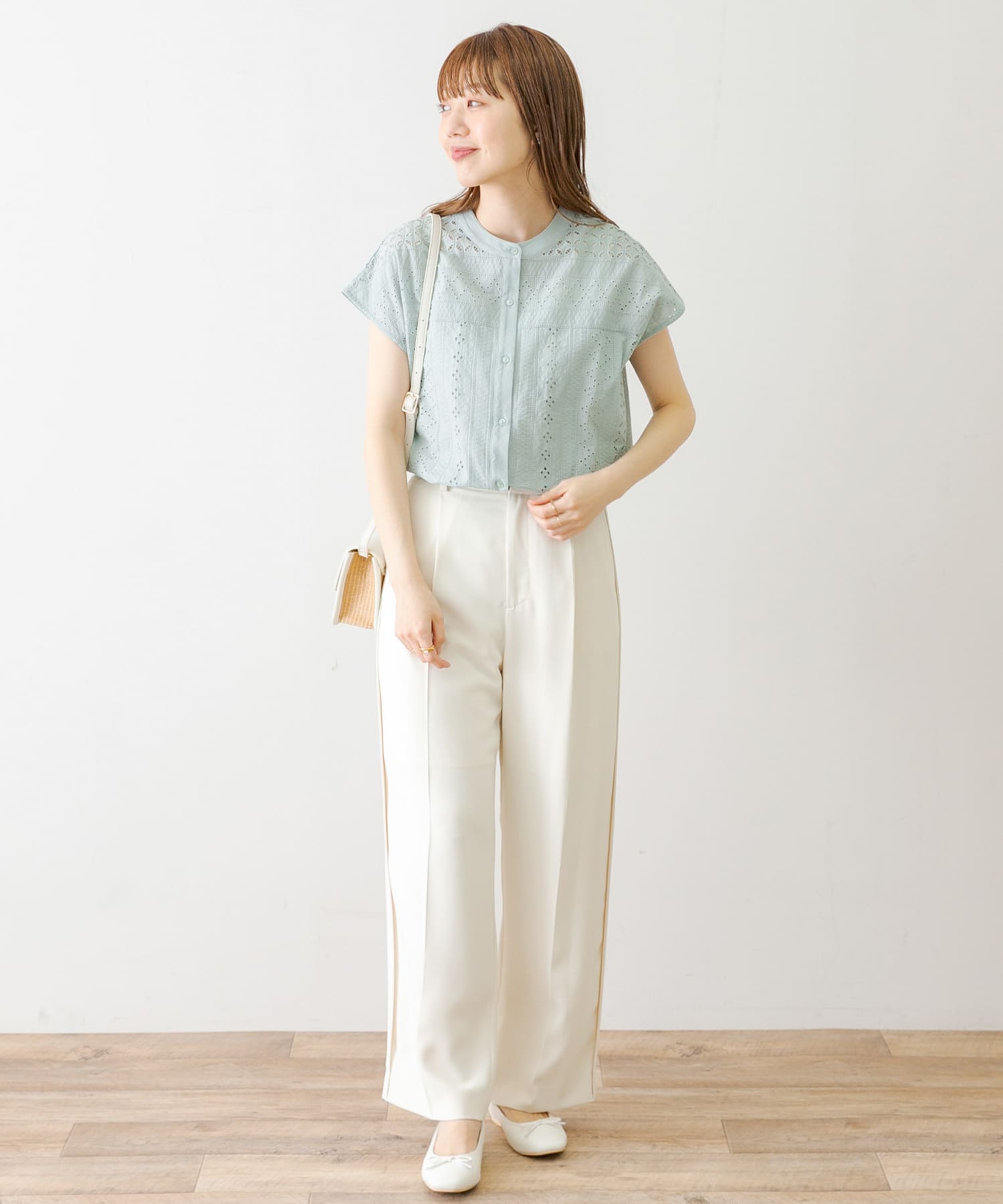 バンドカラーコットンレースシャツ[LA35-23R005]｜URBAN RESEARCH公式