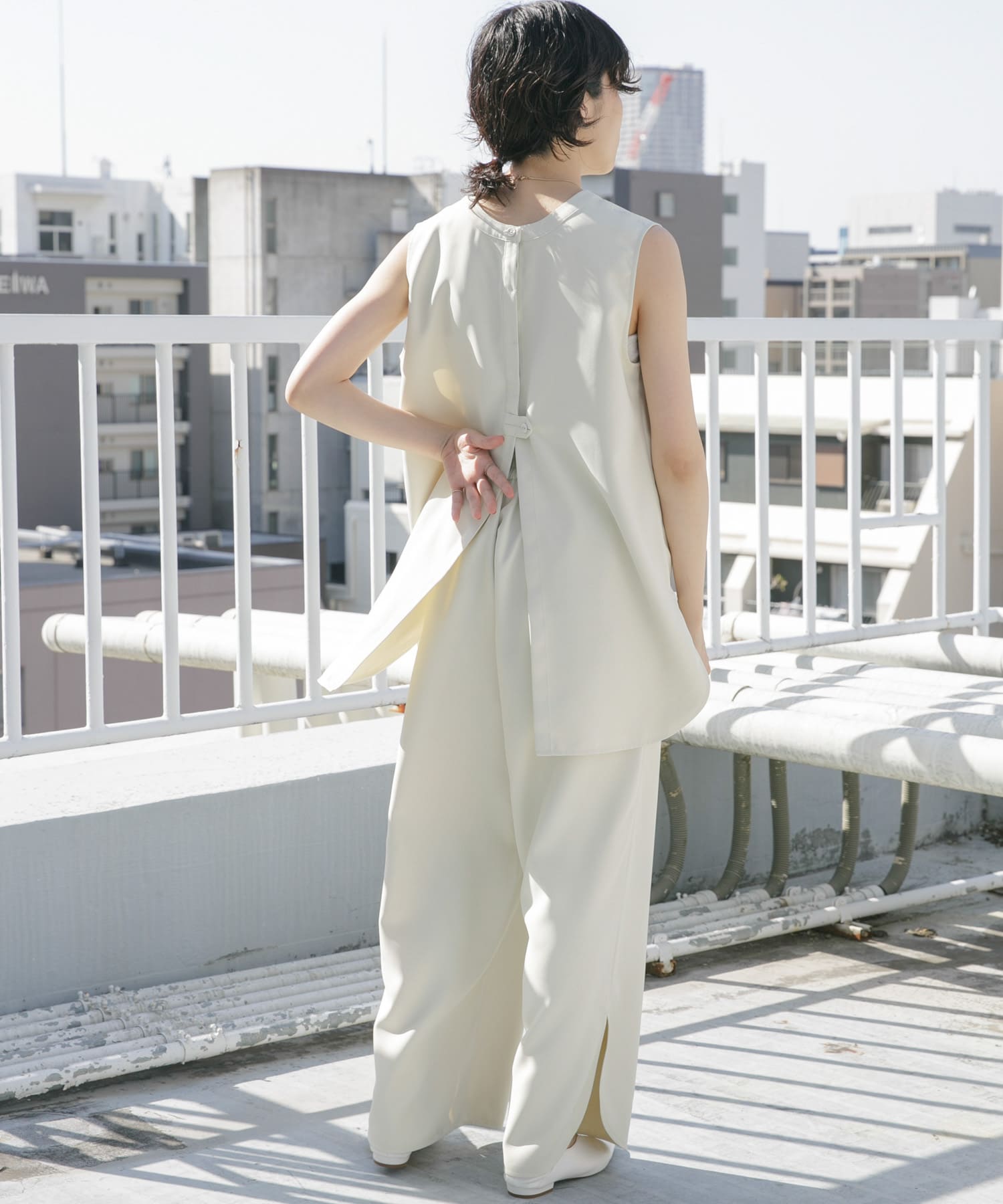 『WEB/一部店舗限定』2WAYスリットセットアップ[KW35-26L410 