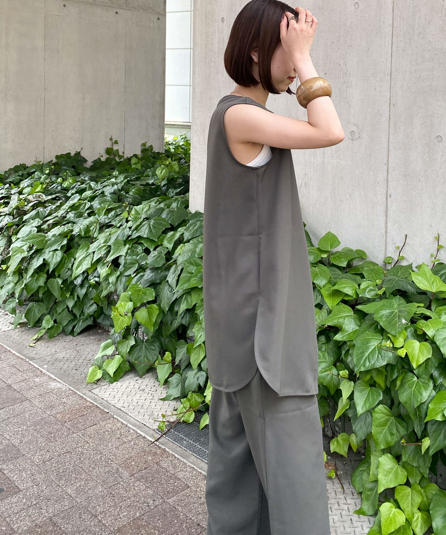 WEB/一部店舗限定』2WAYスリットセットアップ[KW35-26L410]｜URBAN 