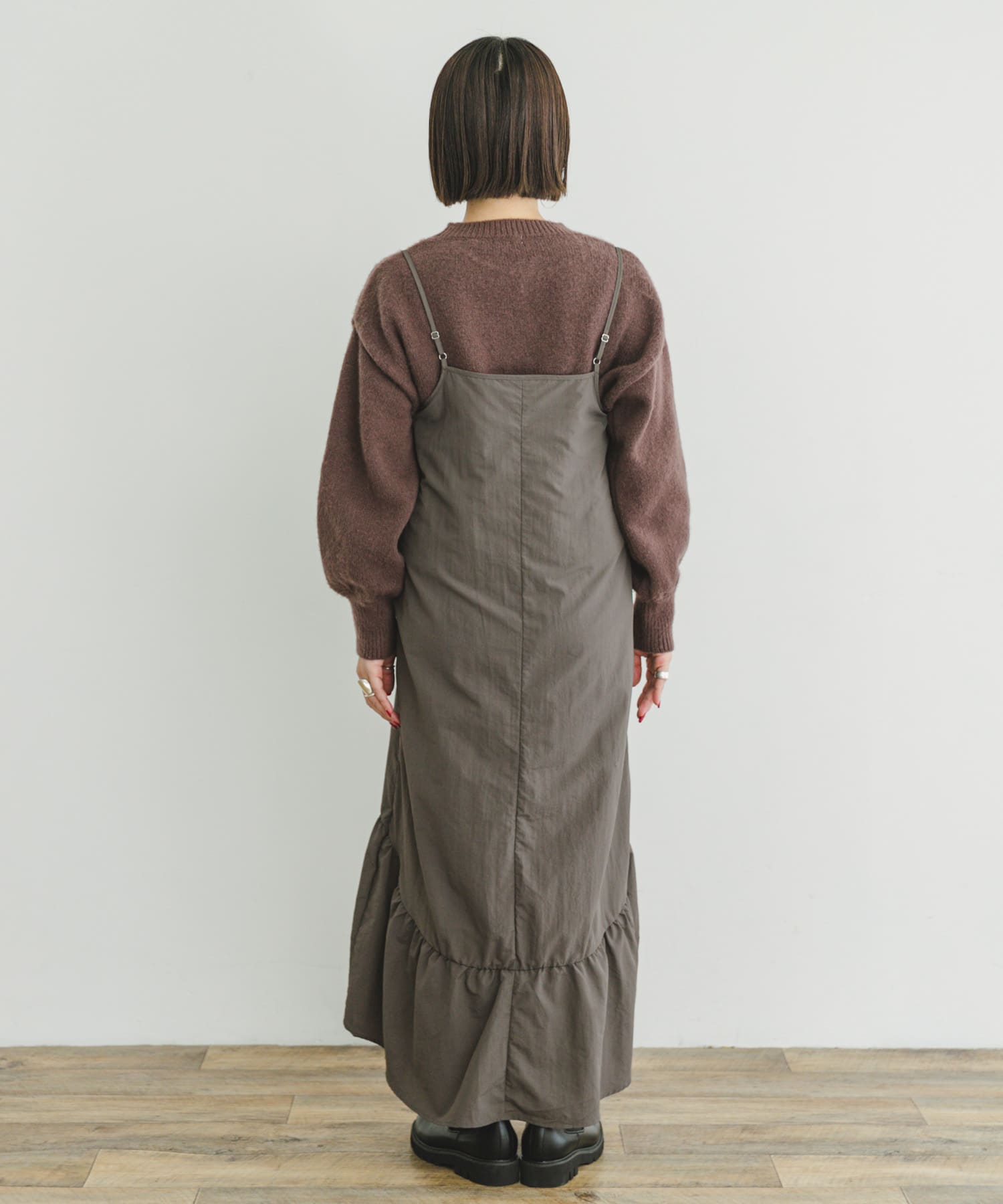 洗濯可』クルーネックニット×キャミワンピース[IT37-26A005]｜URBAN 