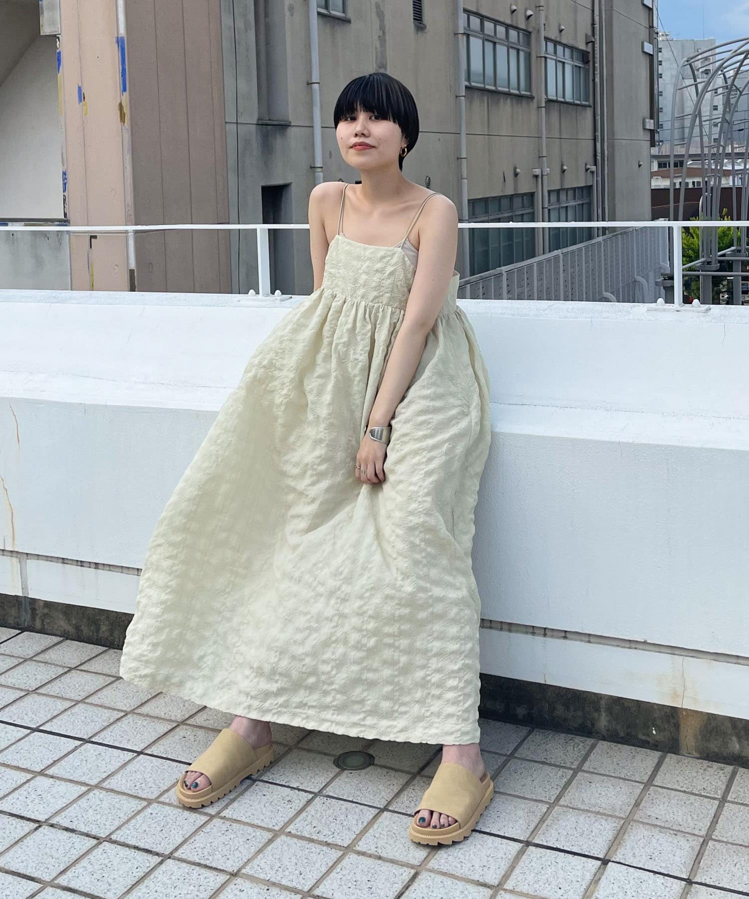 スパゲッティストラップキャミワンピース[KW35-26V630]｜URBAN