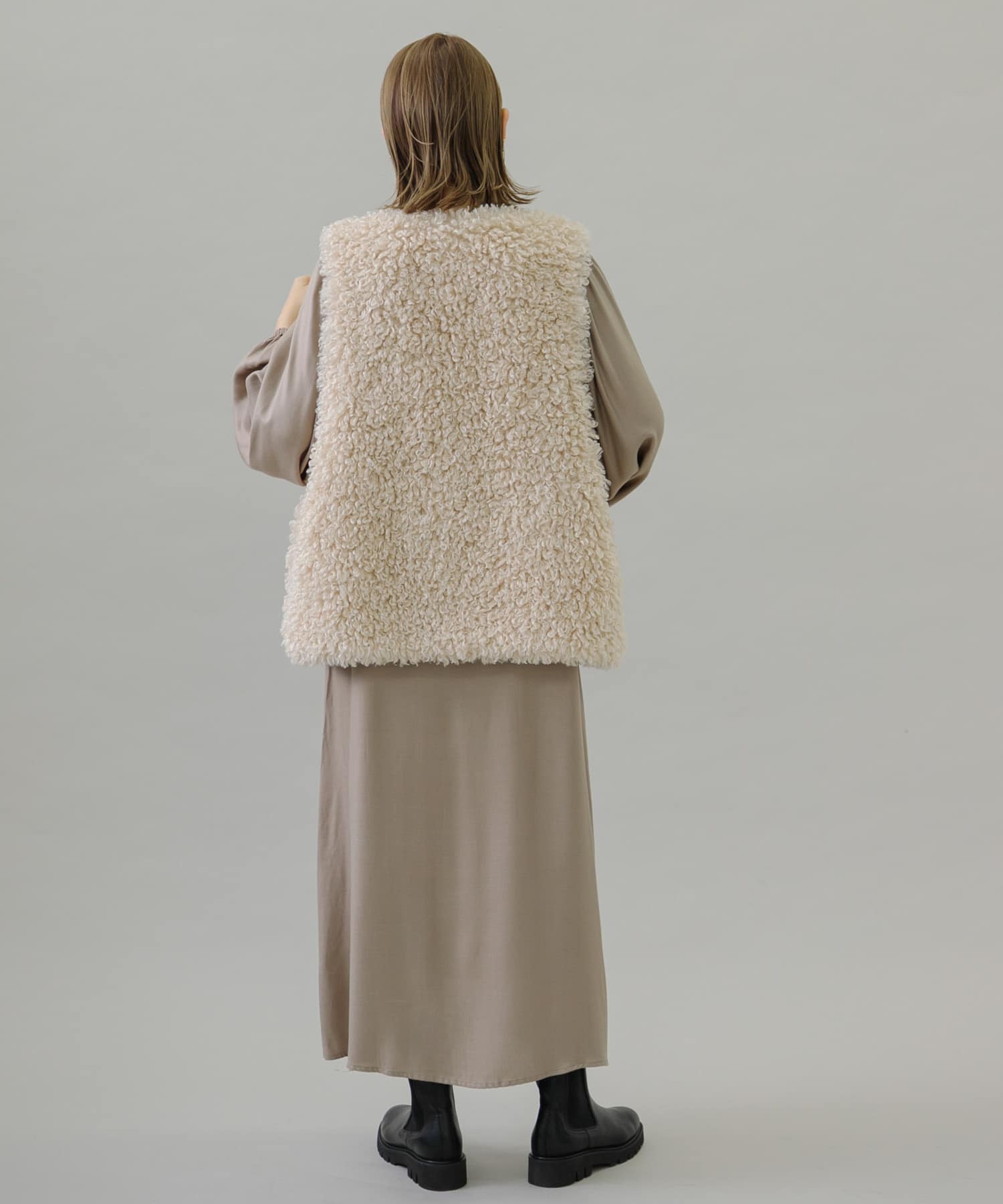 クロスエンブロイダリーワンピース[LA37-26R605]｜URBAN RESEARCH公式