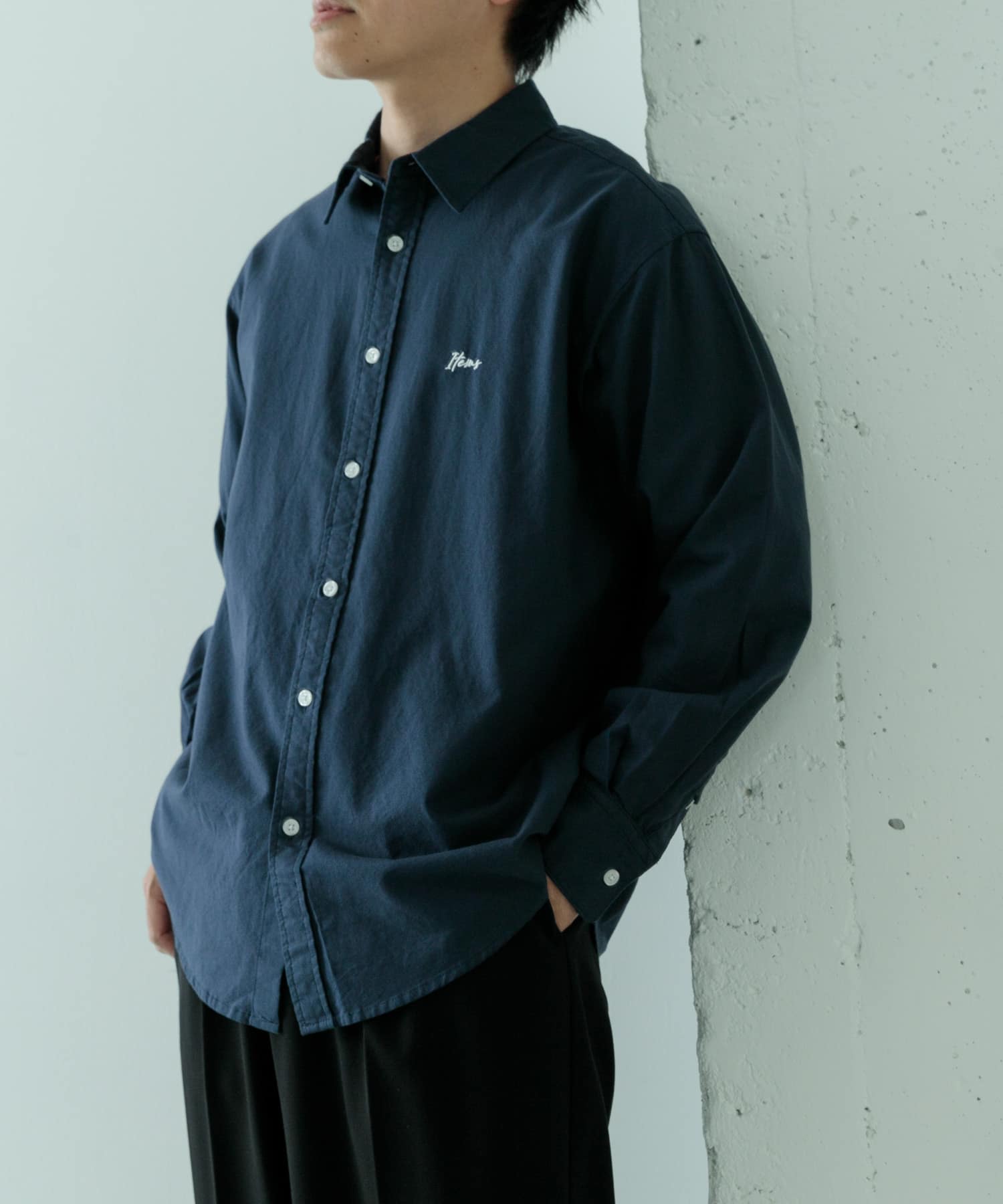 ワンポイント刺繍OXレギュラーカラーシャツ[IT46-13A001]｜URBAN