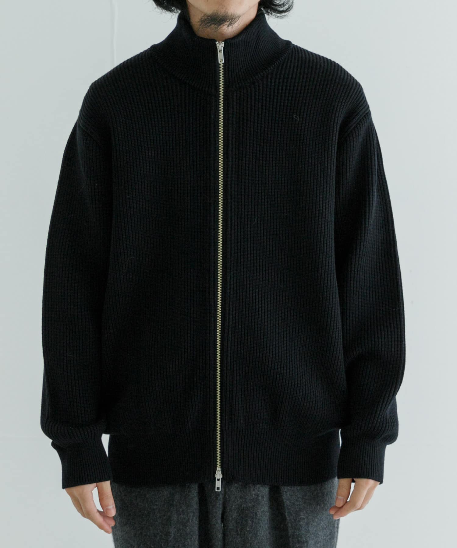 armani-086_01.jpg
