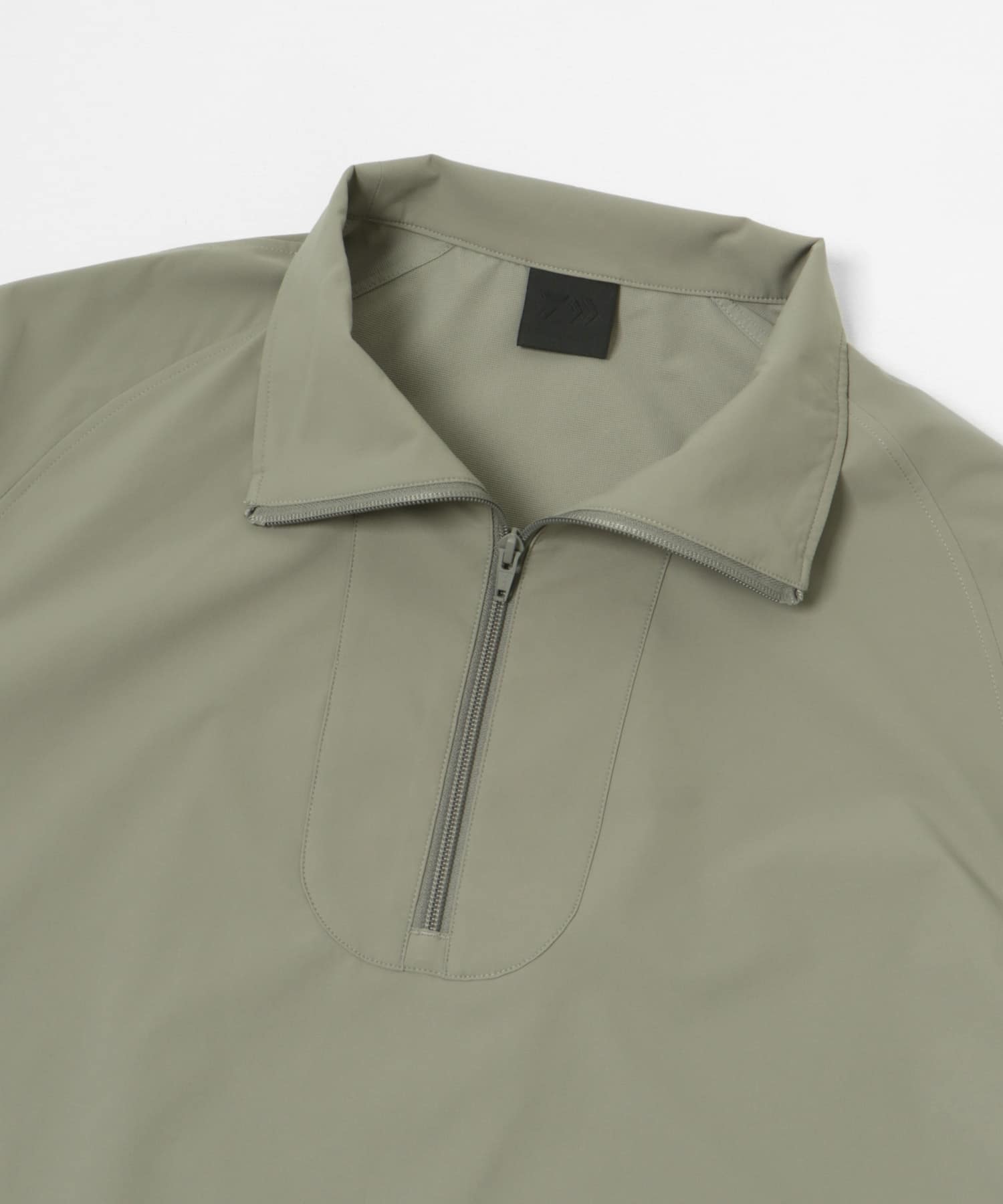 DAIWA PIER39 TECH HALFZIP STAND JACKET[BSMA4-BJ-60025 DAIWA PIER39 TECH HALFZIP STAND JACKET[BSMA4-BJ-60025